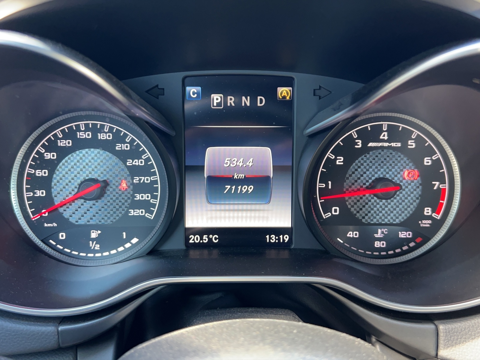 MERCEDES-BENZ AMG GT Speedshift DCT-image-14