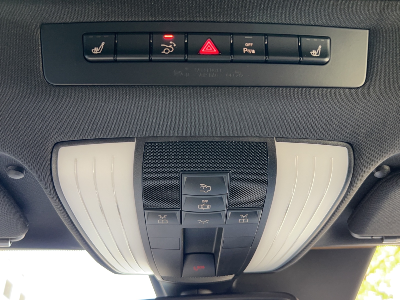 MERCEDES-BENZ AMG GT Speedshift DCT-image-29