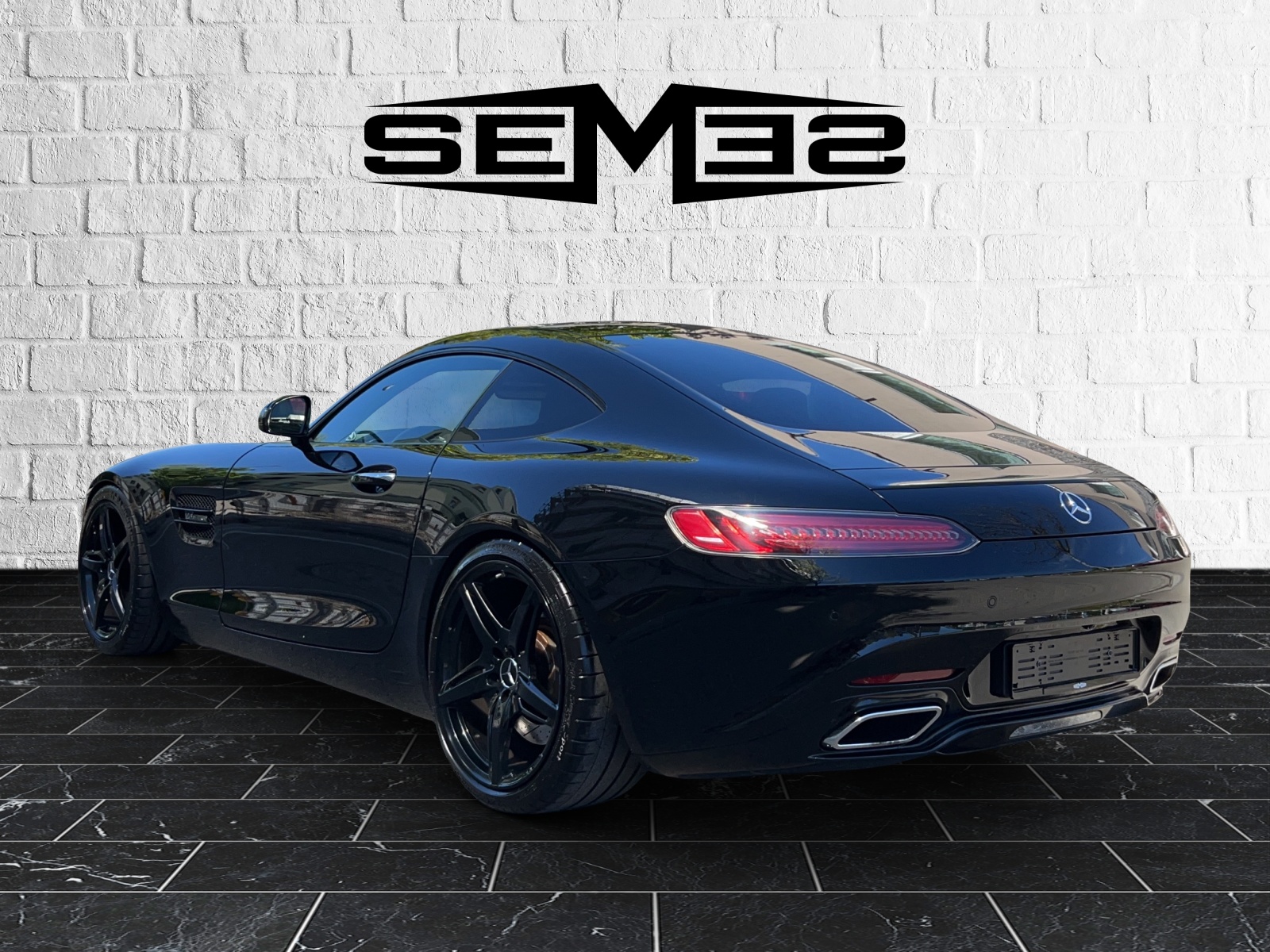 MERCEDES-BENZ AMG GT Speedshift DCT-image-2
