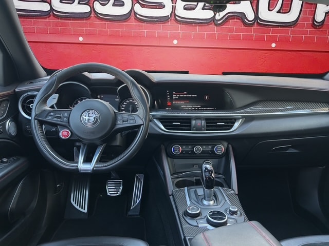 ALFA ROMEO Stelvio 2.9 V6 Quadrifoglio Q4 Automatic-image-16