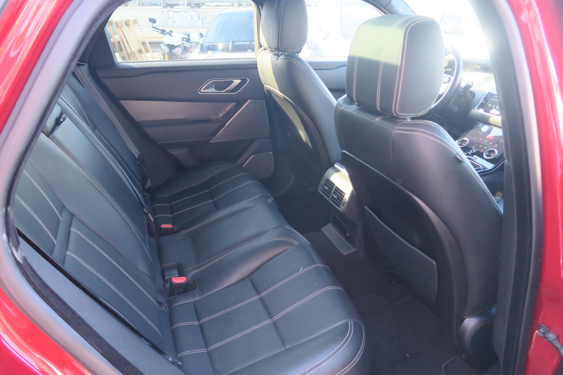 LAND ROVER Range Rover Velar P 250 SE Automatic-image-7