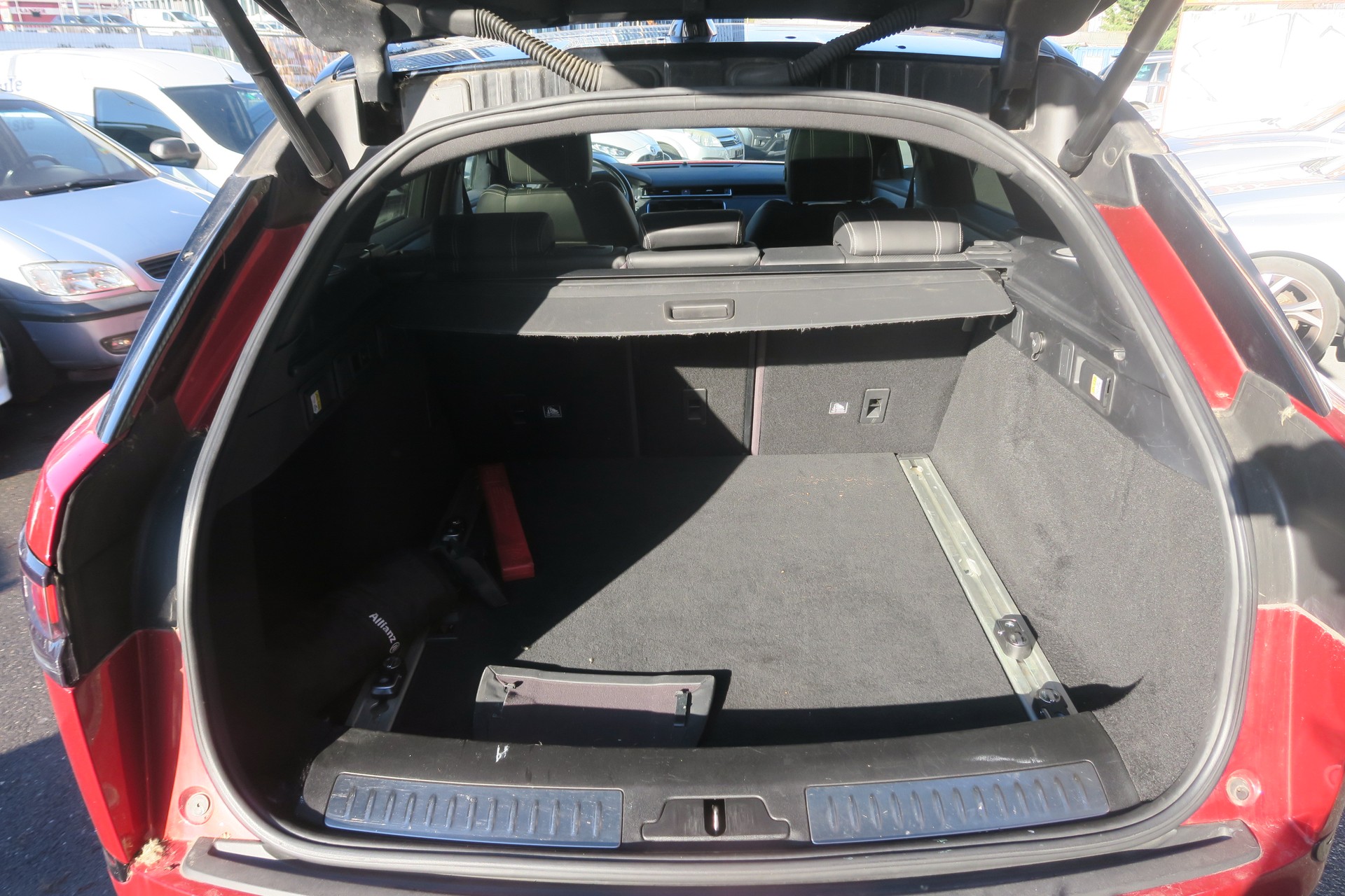 LAND ROVER Range Rover Velar P 250 SE Automatic-image-4