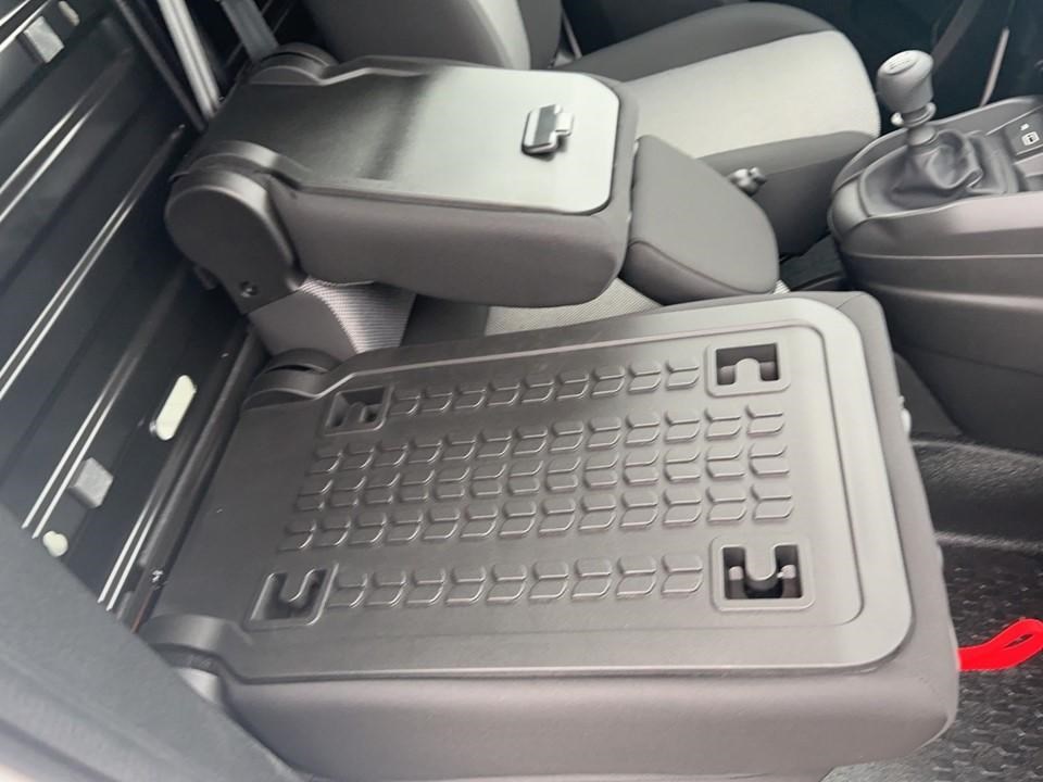 FIAT Doblo Cargo L1 1.6 JTD 105 Base-image-9