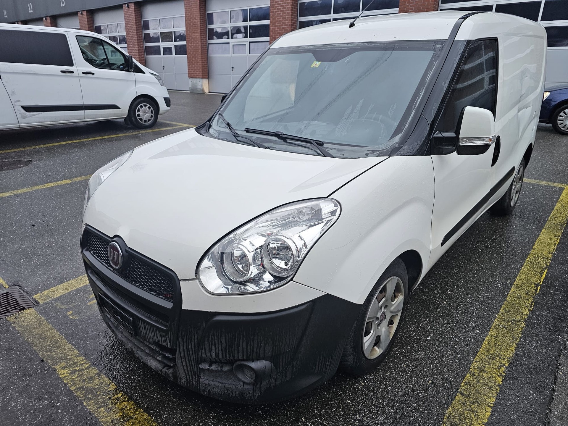FIAT Doblo 1.6 JTD Blindée transport de font