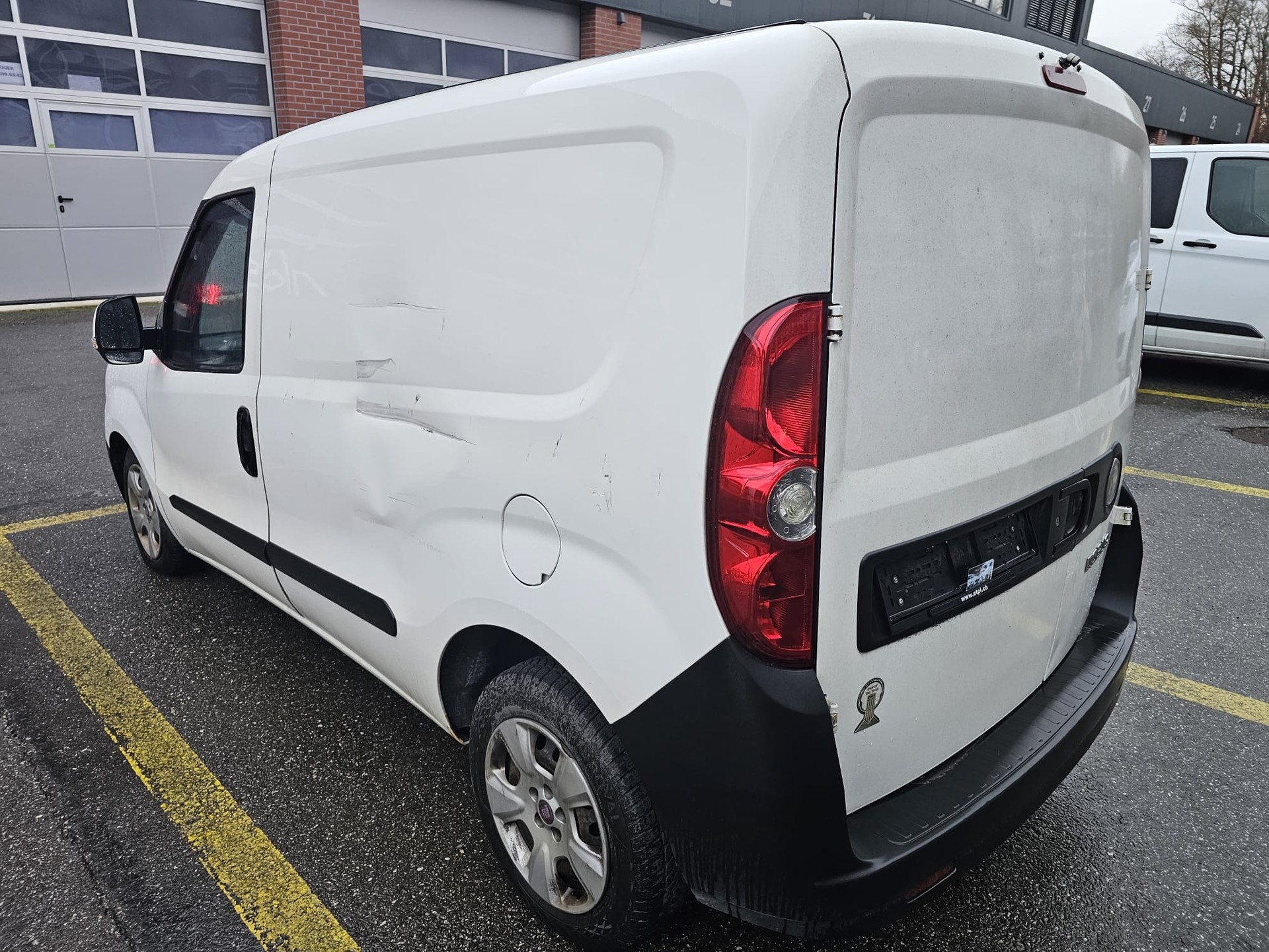 FIAT Doblo 1.6 JTD Blindée transport de font-image-1