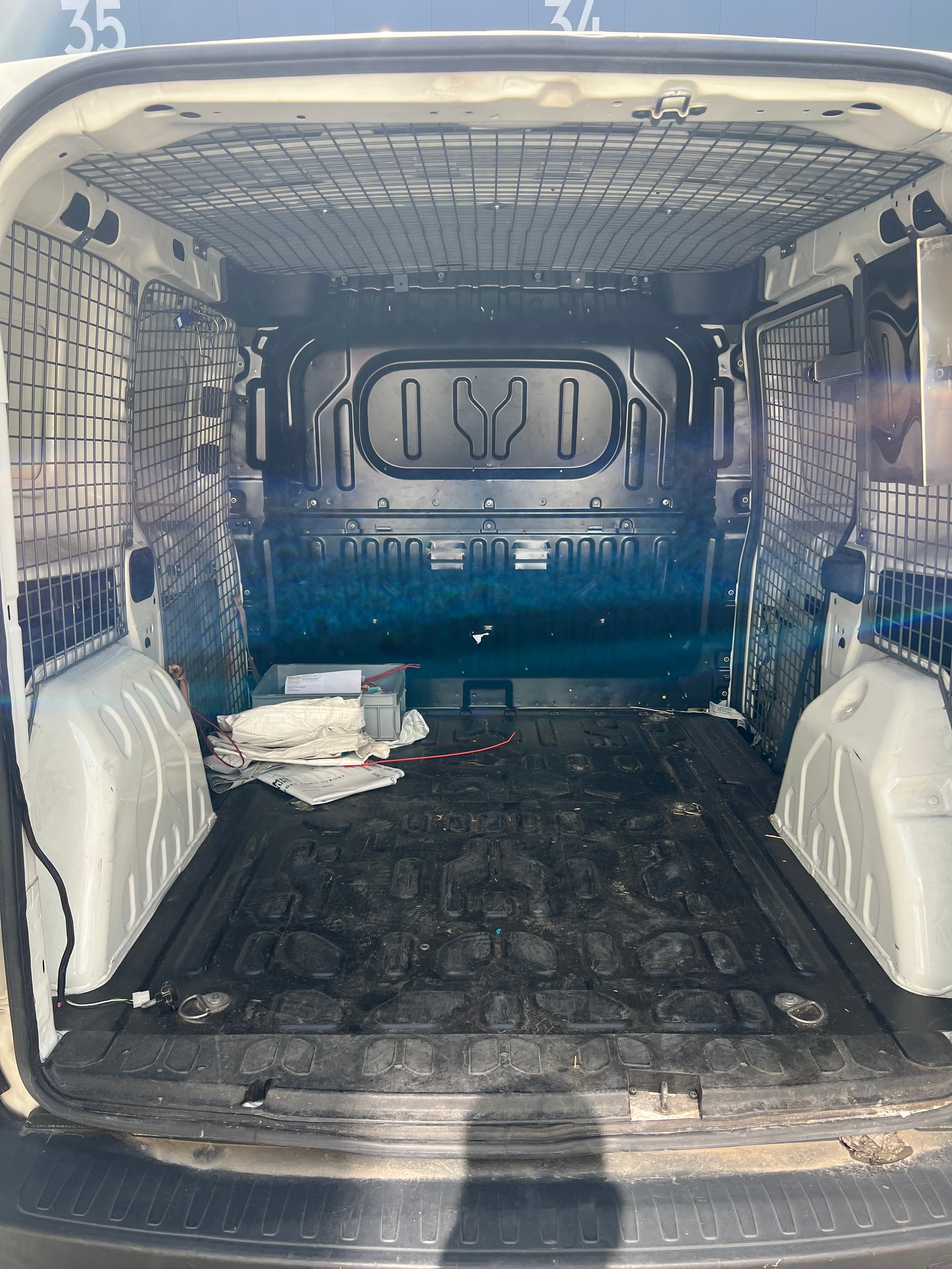 FIAT Doblo 1.6 JTD Blindée transport de font-image-9