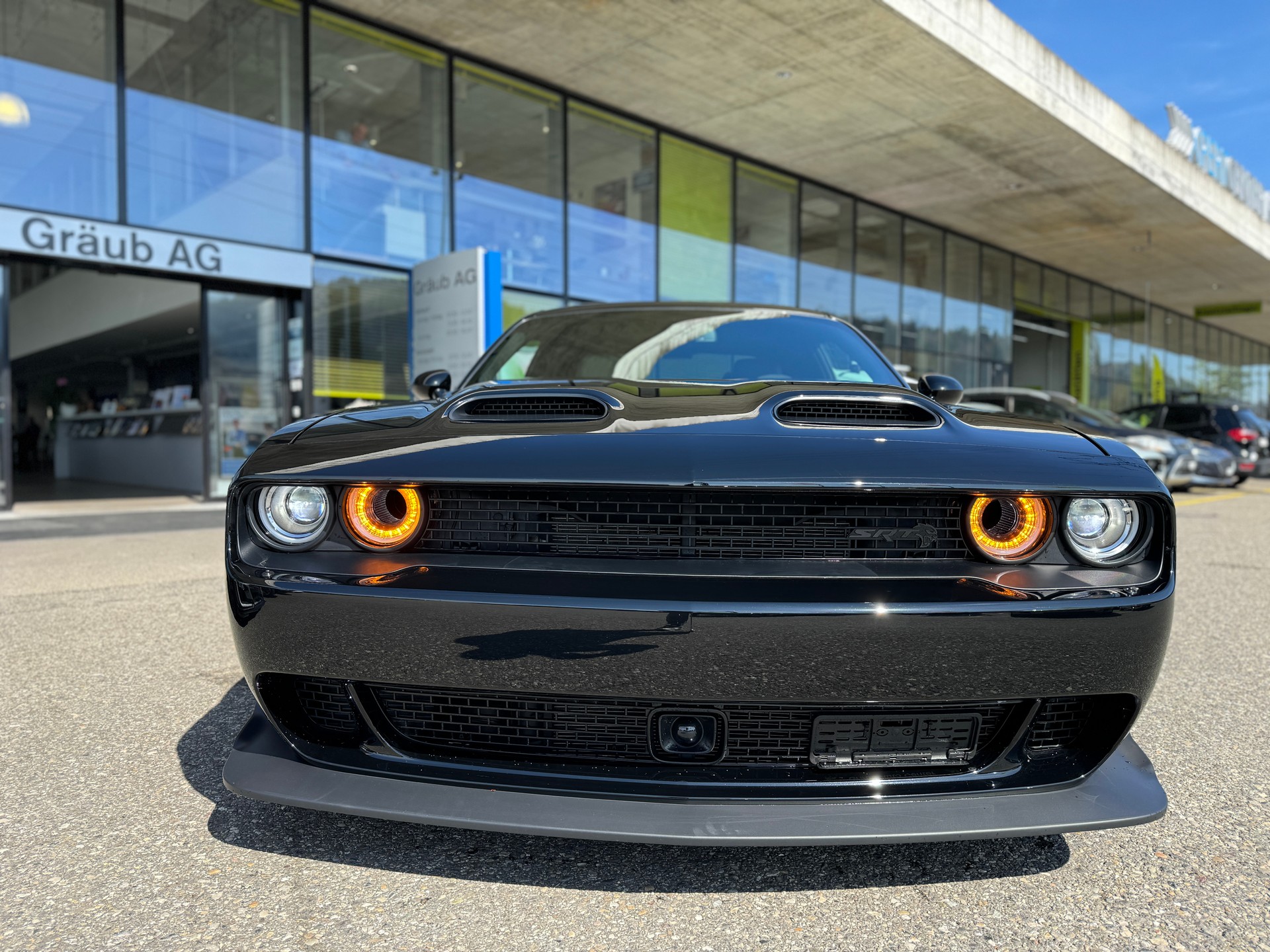 DODGE Challenger 6.2 V8 SC HEMI SRT Hellcat WB JAILBREAK LAST CHANCE 2024 3.99% GRATIS SERVICE-showroom-element-1