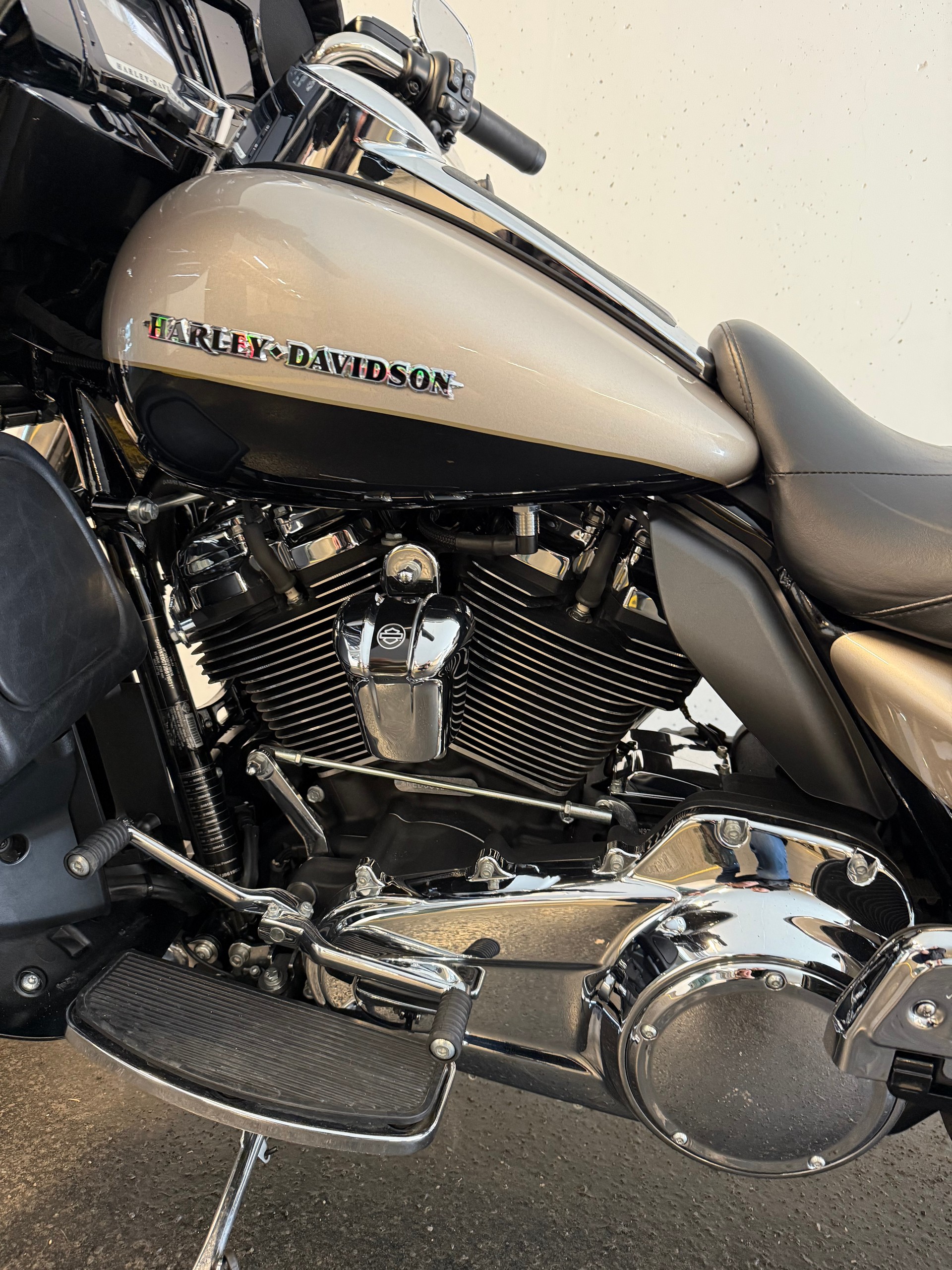 HARLEY-DAVIDSON FLHTK Electra Glide Ultra Limited 107 ABS-image-7