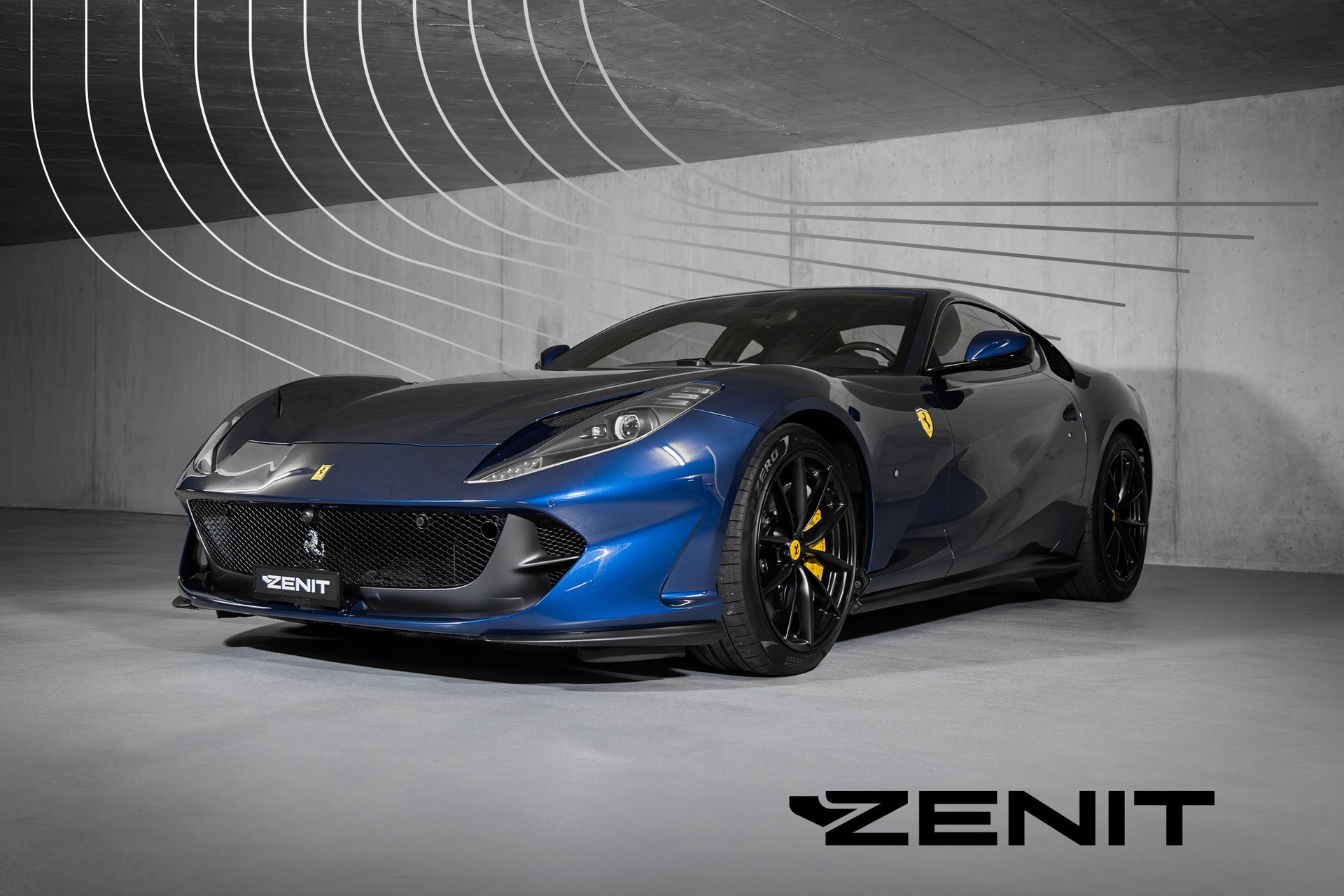 FERRARI 812 Superfast-image-0
