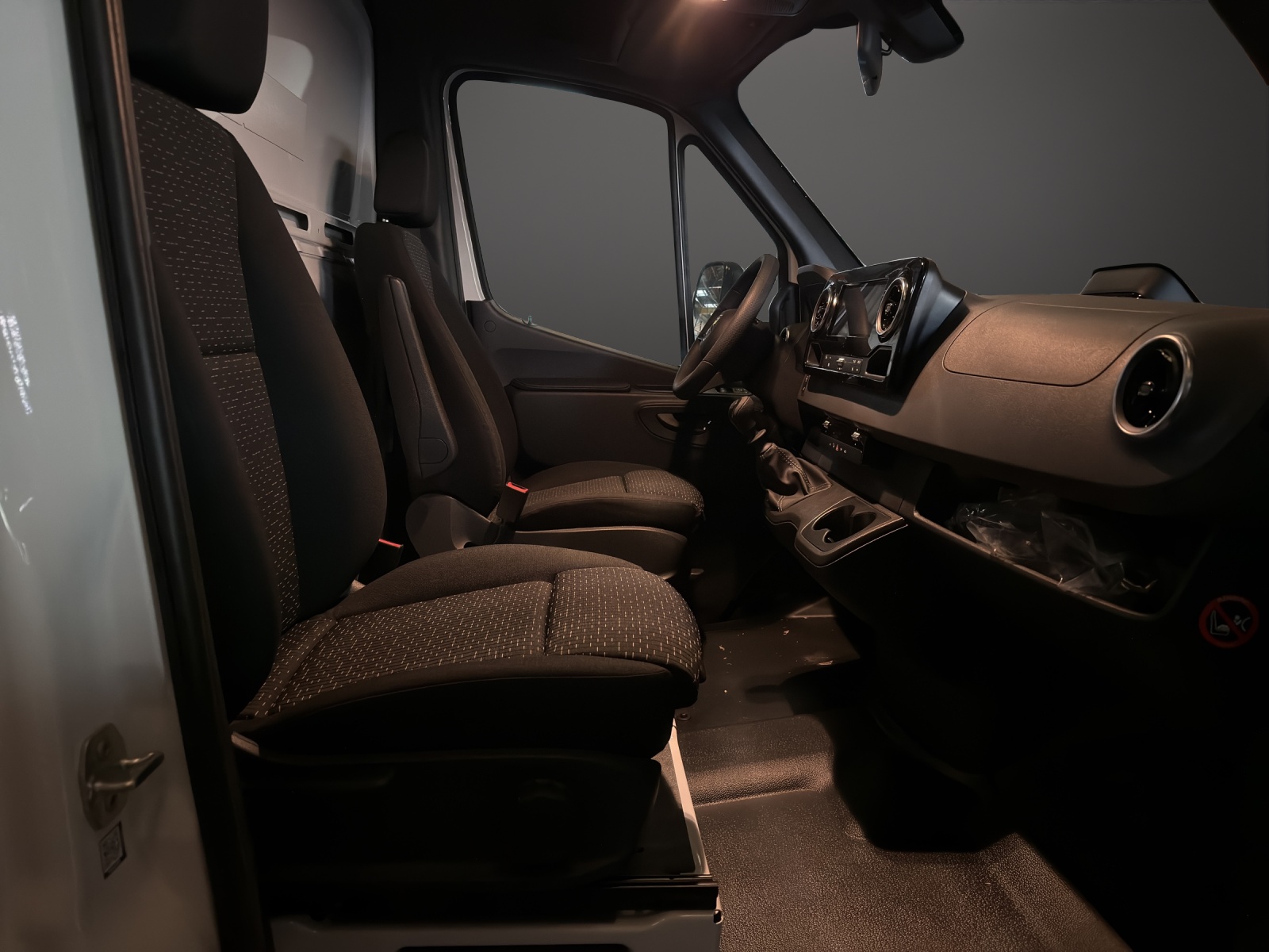 MERCEDES-BENZ Sprinter 315 CDI Standard-image-9