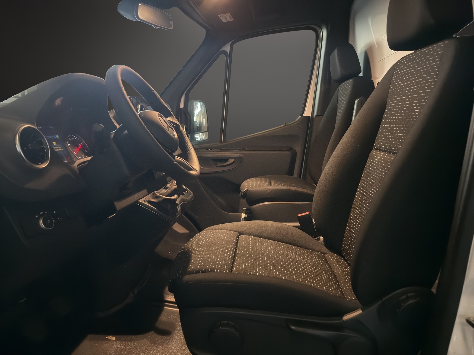 MERCEDES-BENZ Sprinter 315 CDI Standard-image-6