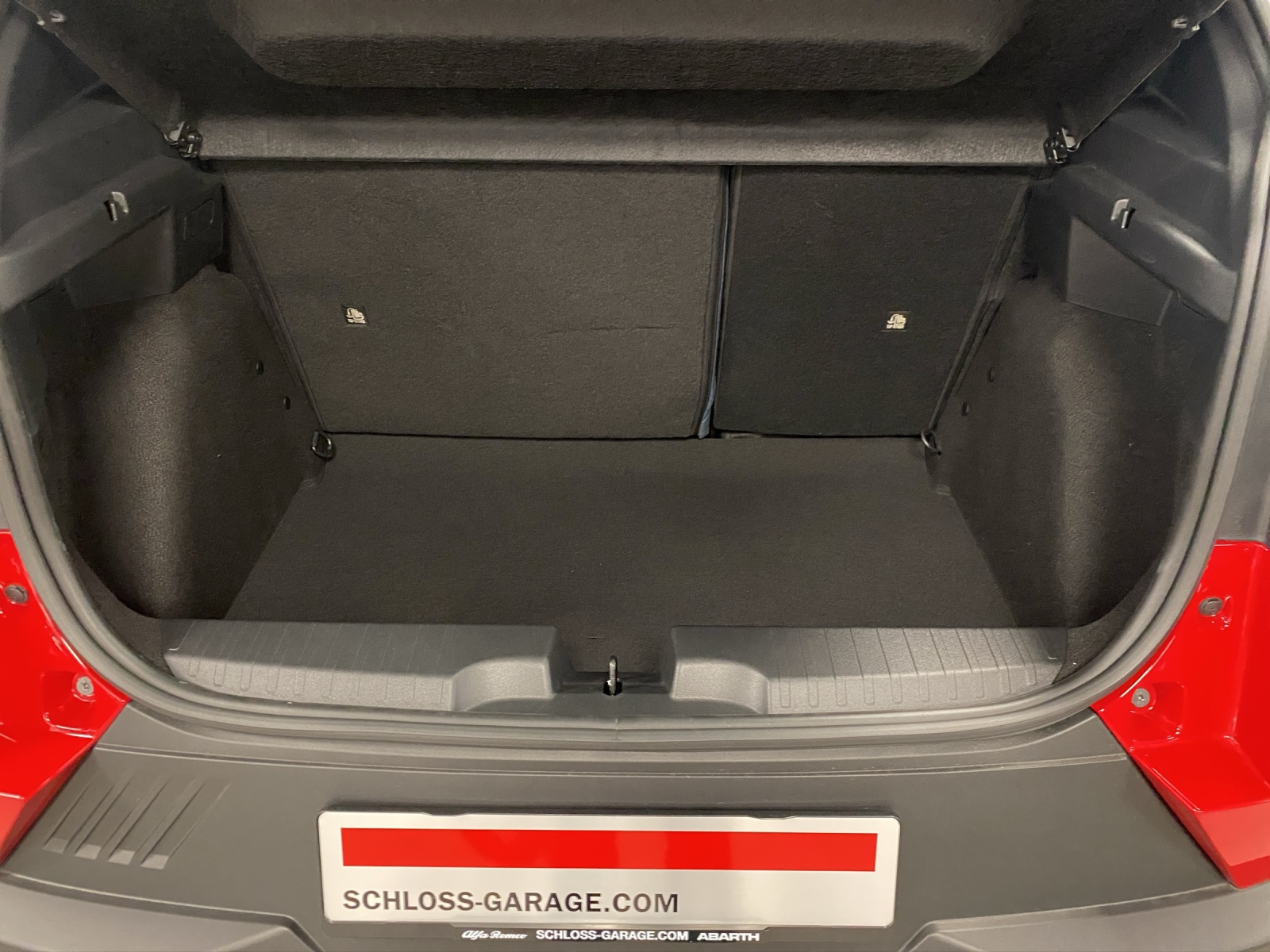 FIAT Grande Panda e Red-image-4