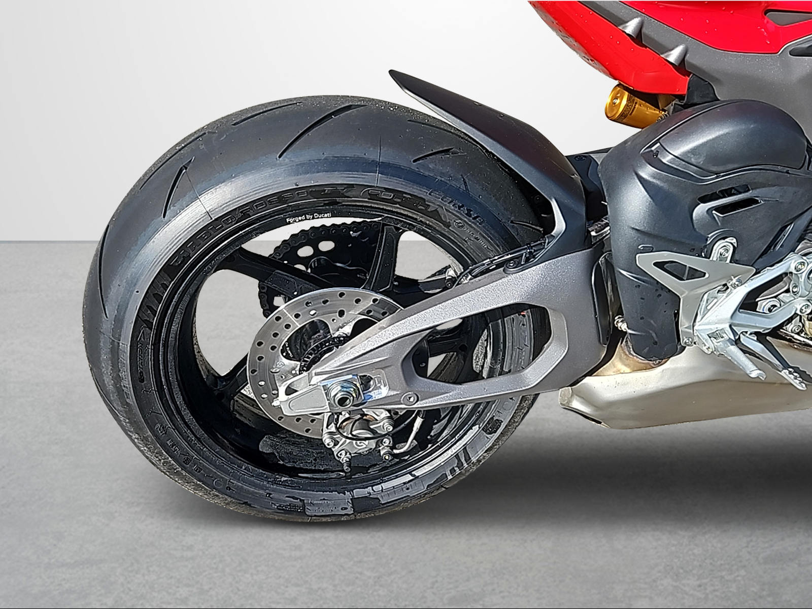 DUCATI Streetfighter V4 S-showroom-element-3