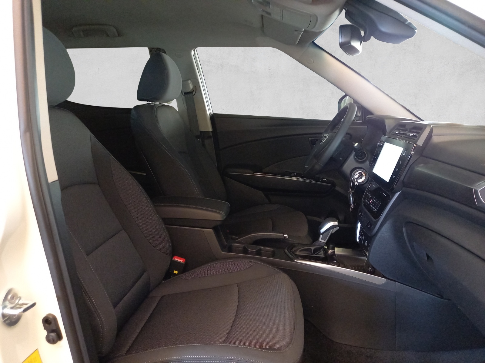 KGM-SsangYong Tivoli 1.5 T-Gdi Bronze 4WD-image-14