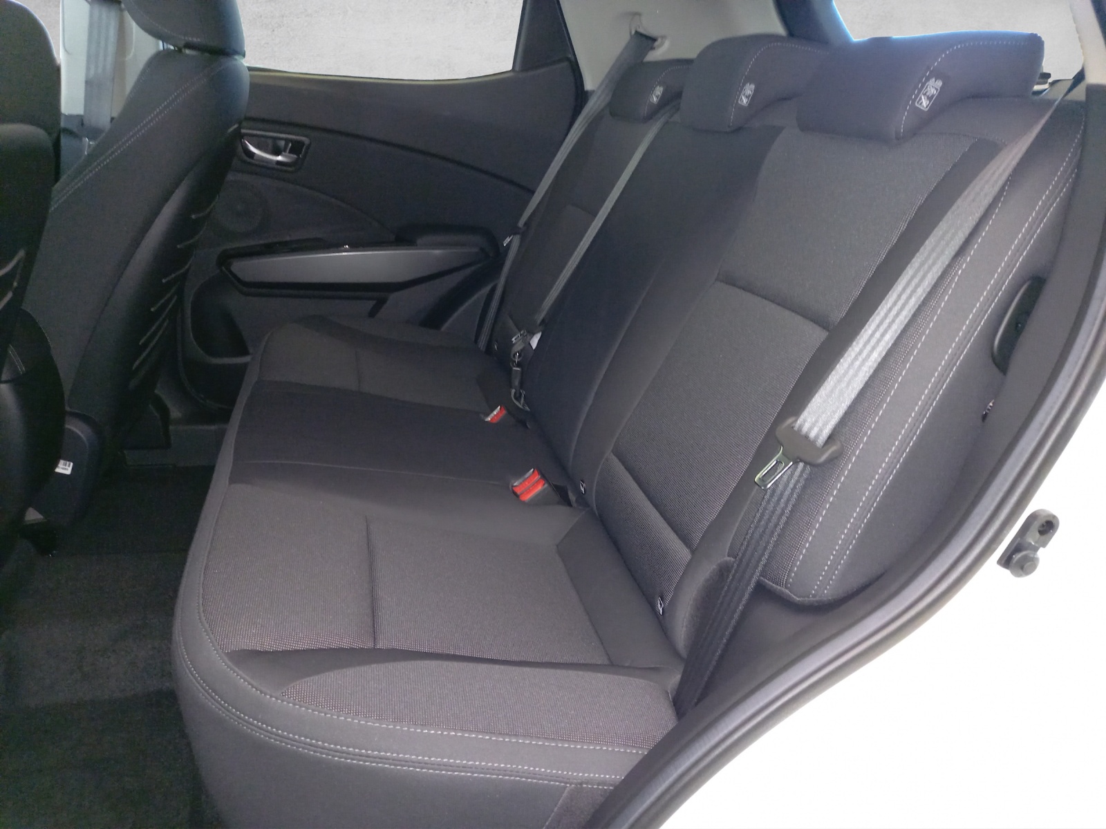KGM-SsangYong Tivoli 1.5 T-Gdi Bronze 4WD-image-12