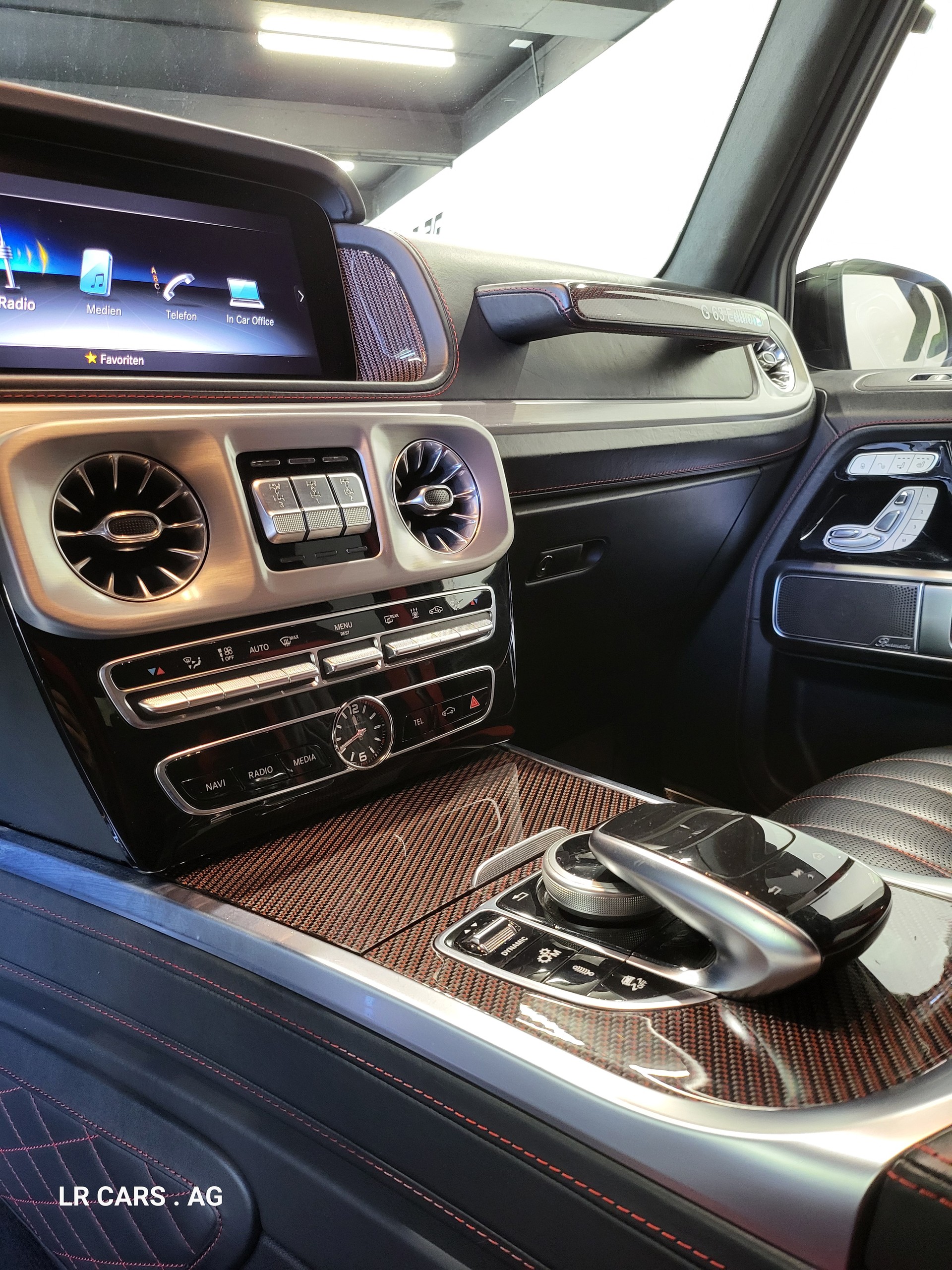 MERCEDES-BENZ BRABUS G900 ROCKET EDITION-image-11
