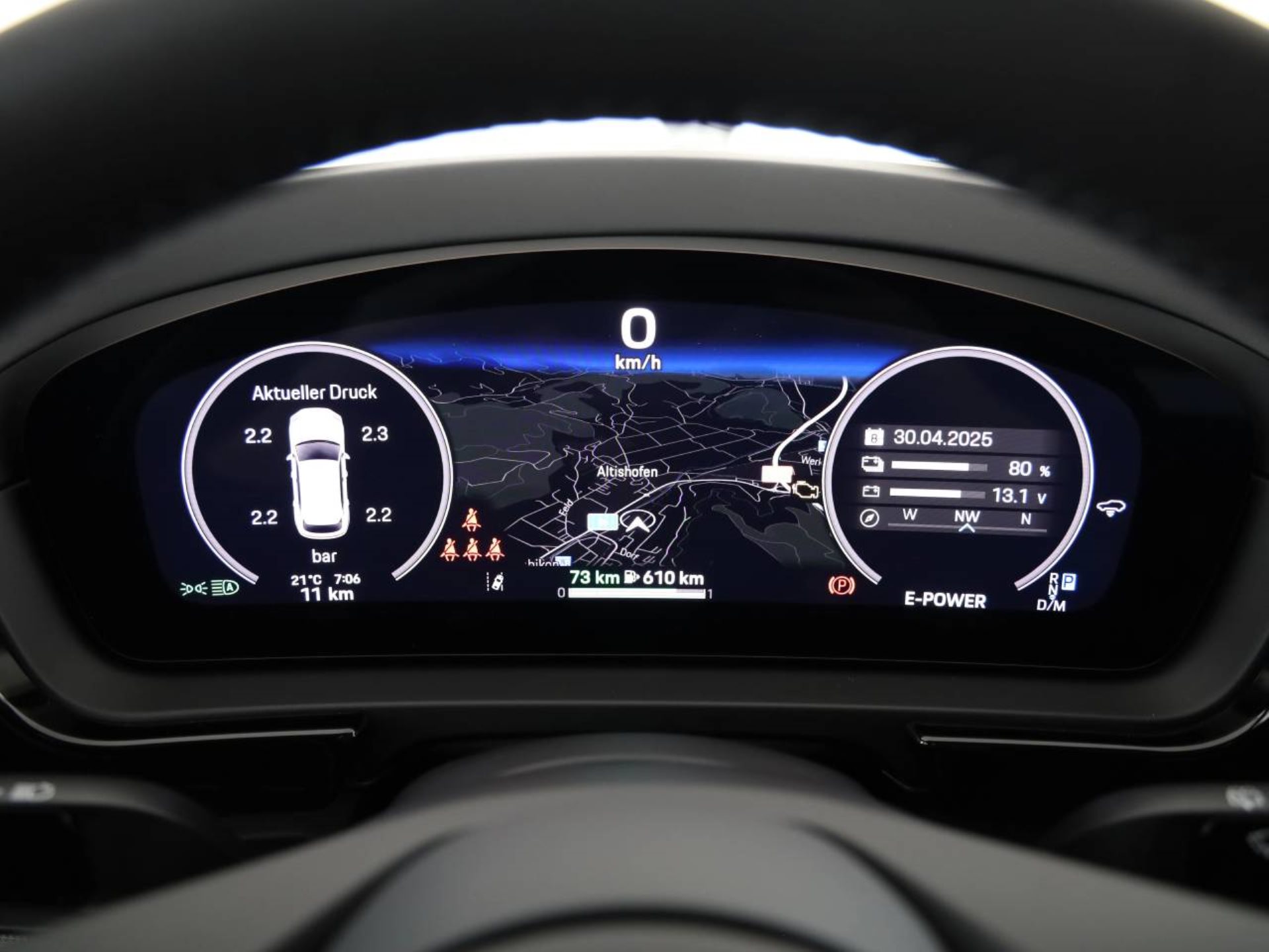 PORSCHE Cayenne E-Hybrid-image-15