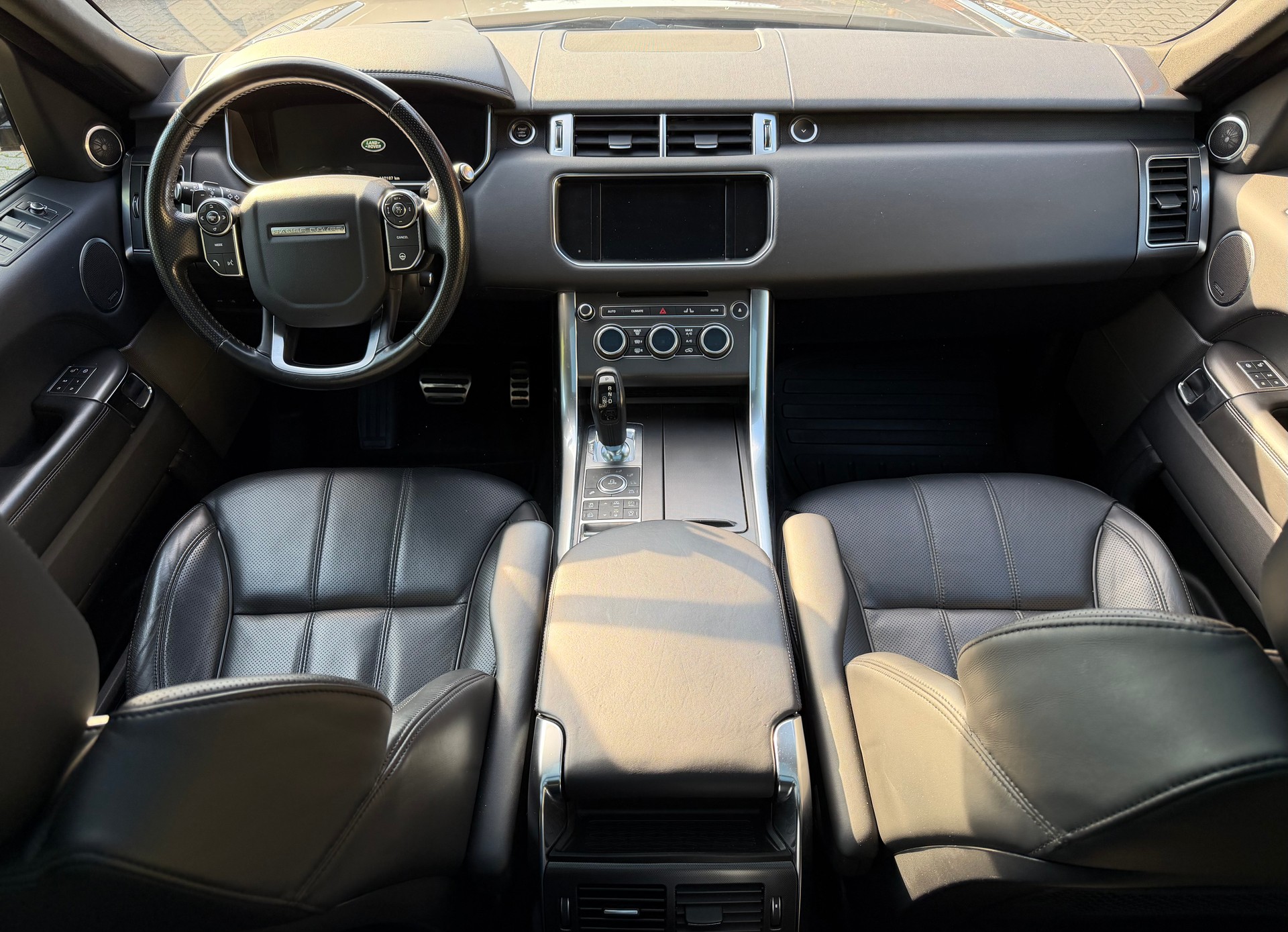 LAND ROVER Range Rover Sport 3.0 SDV6 HSE Automatic-image-8