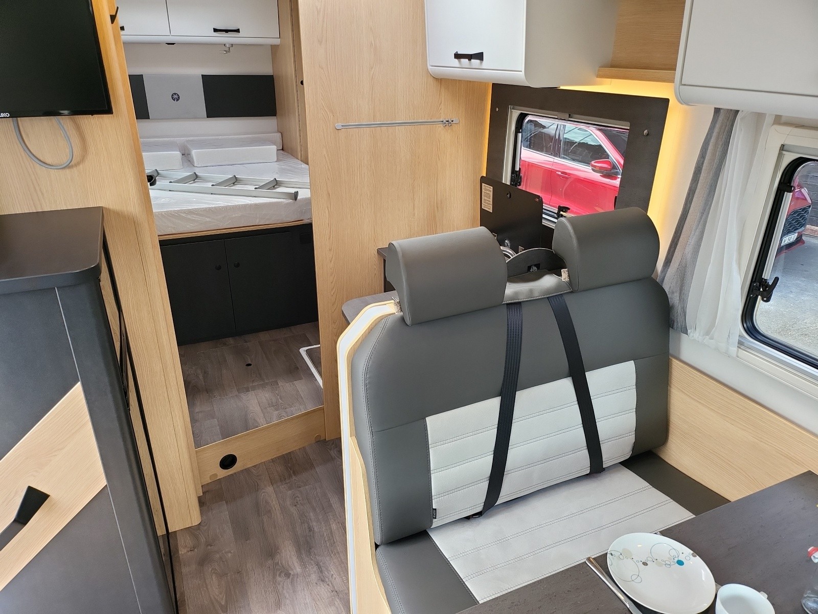 SUNLIGHT T690L Adventure / Ford Transit Automat-image-9