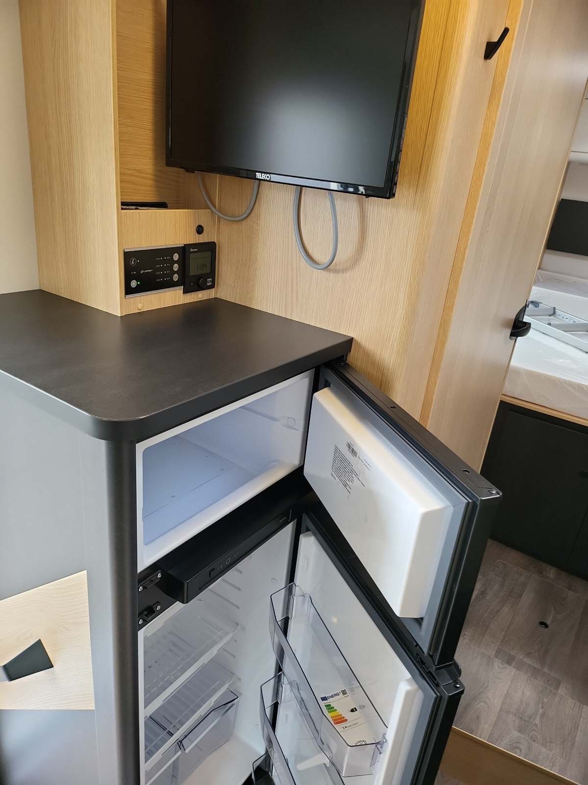 SUNLIGHT T690L Adventure / Ford Transit Automat-image-11