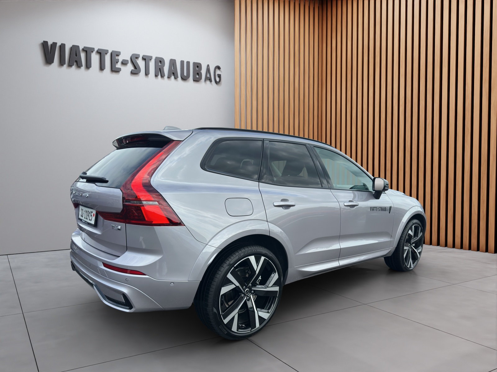 VOLVO XC60 2.0 T6 TE Ultra Dark eAWD-image-4