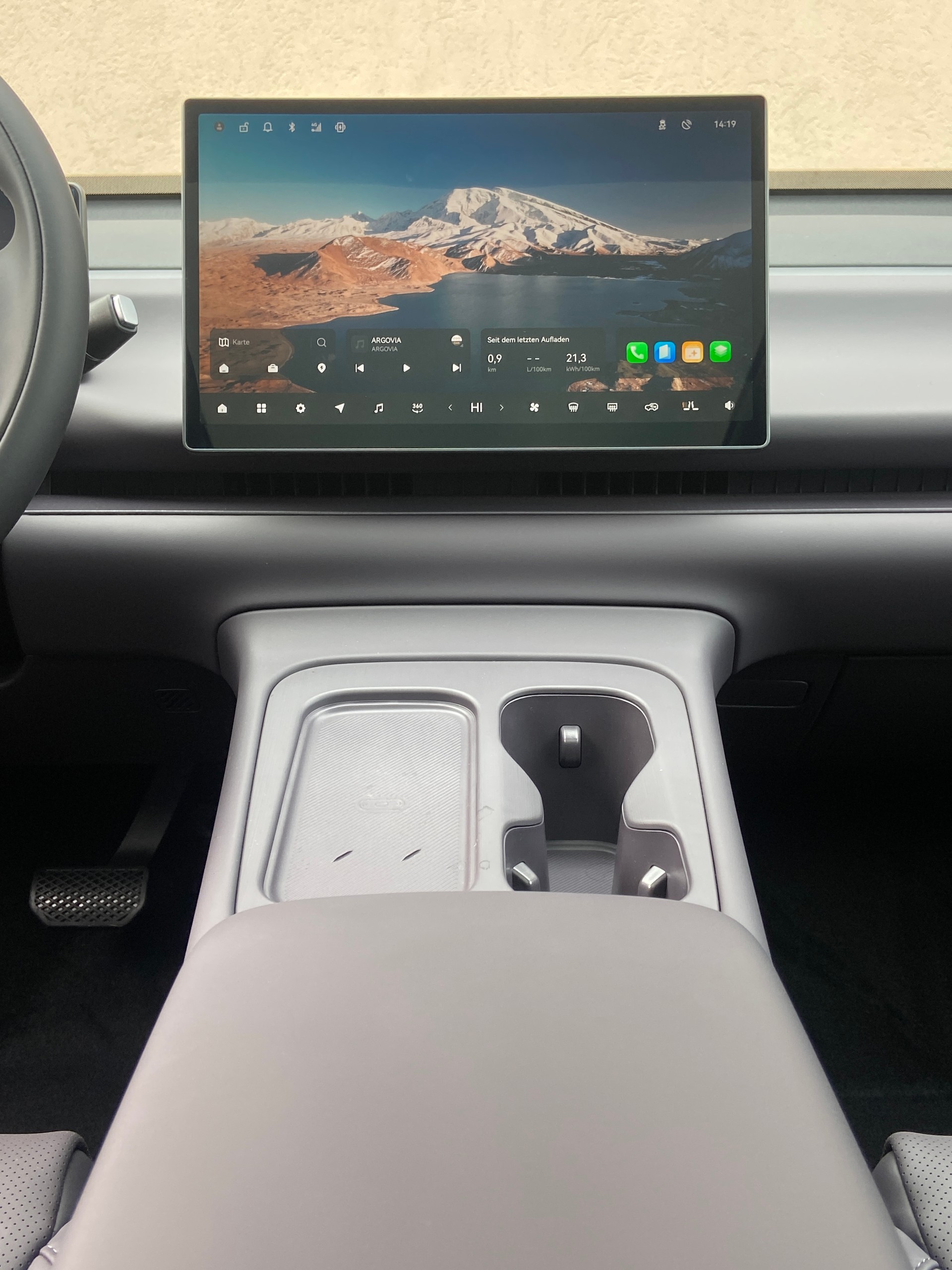 LEAPMOTOR C10 REEV Hybrid Design-image-11