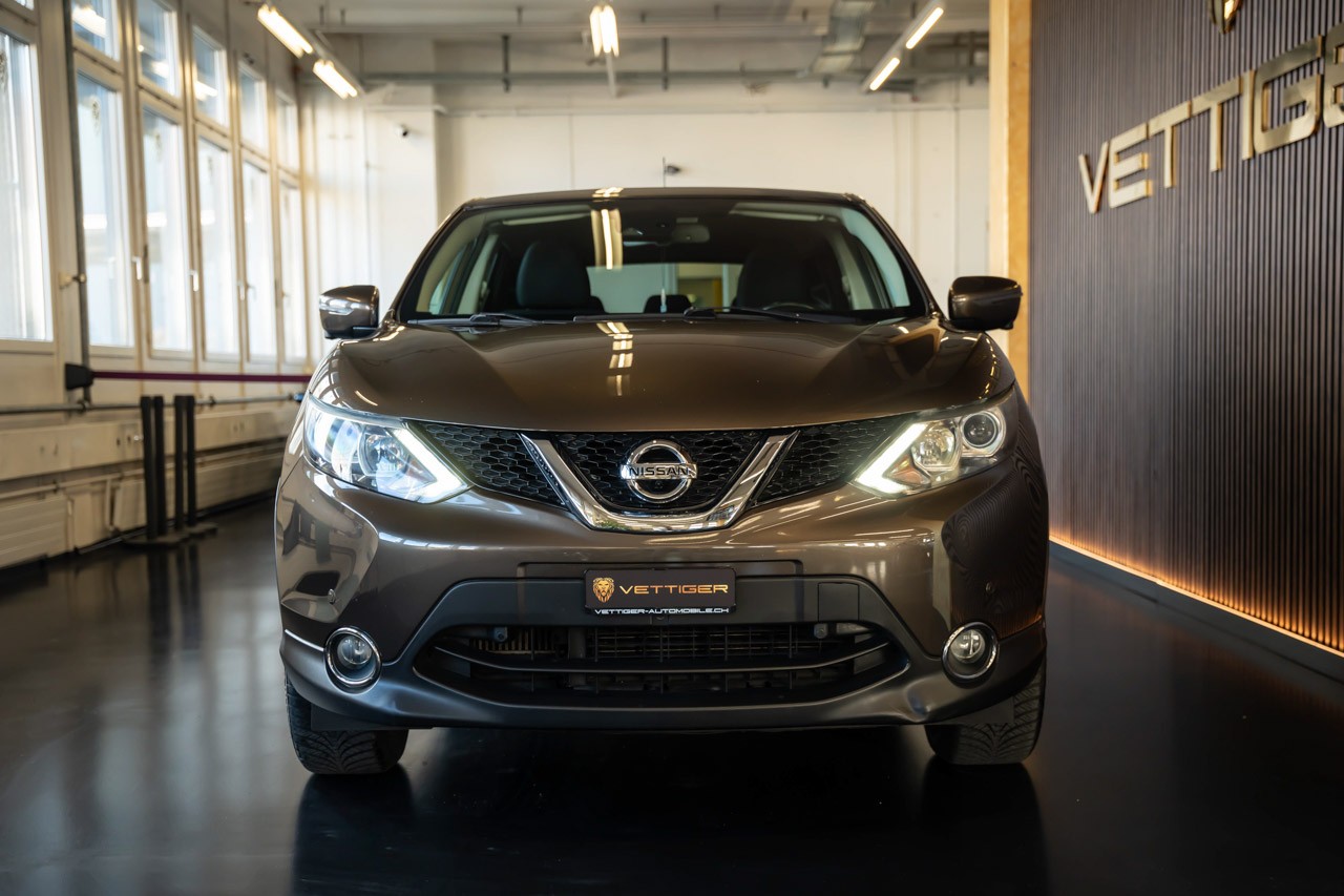 NISSAN Qashqai 1.6 DIG-T tekna-showroom-element-1
