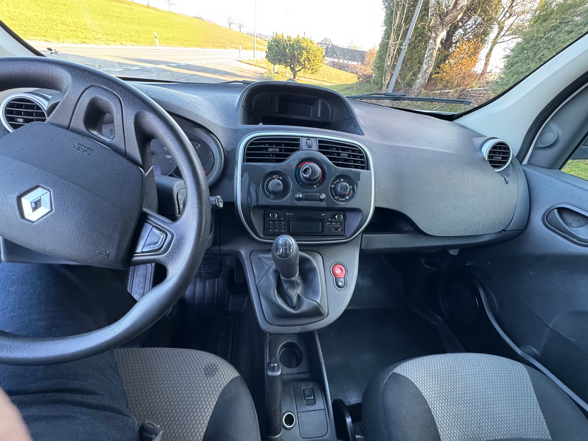 RENAULT Kangoo Medium dCi 90 ENERGY Access-image-14