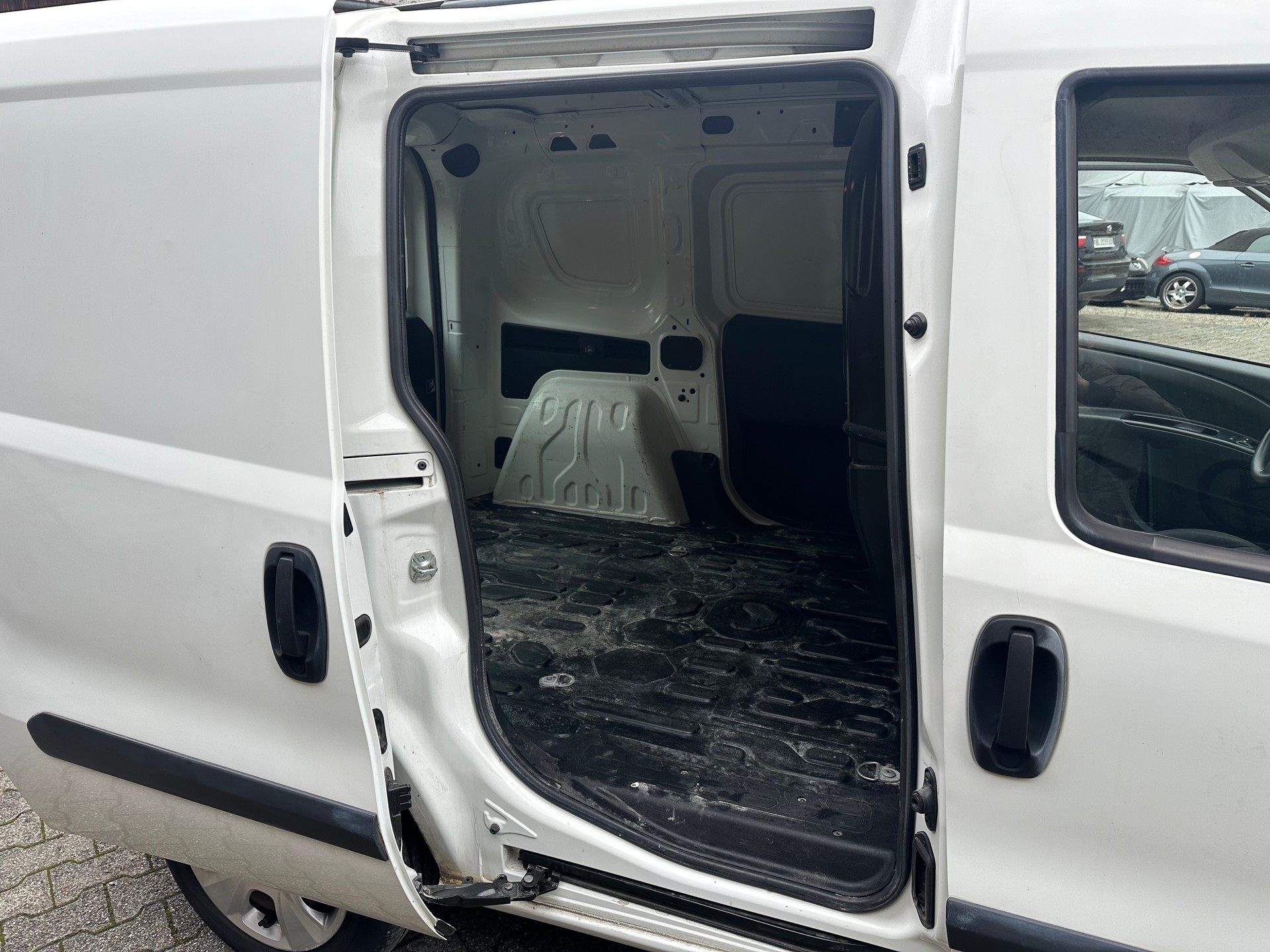 OPEL Combo 1.3 CDTI 2.4 L1H1-image-7