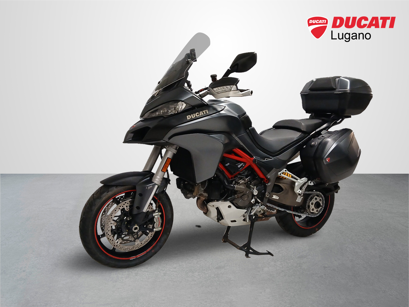 DUCATI Multistrada 1200 S Touring Pack-showroom-element-1