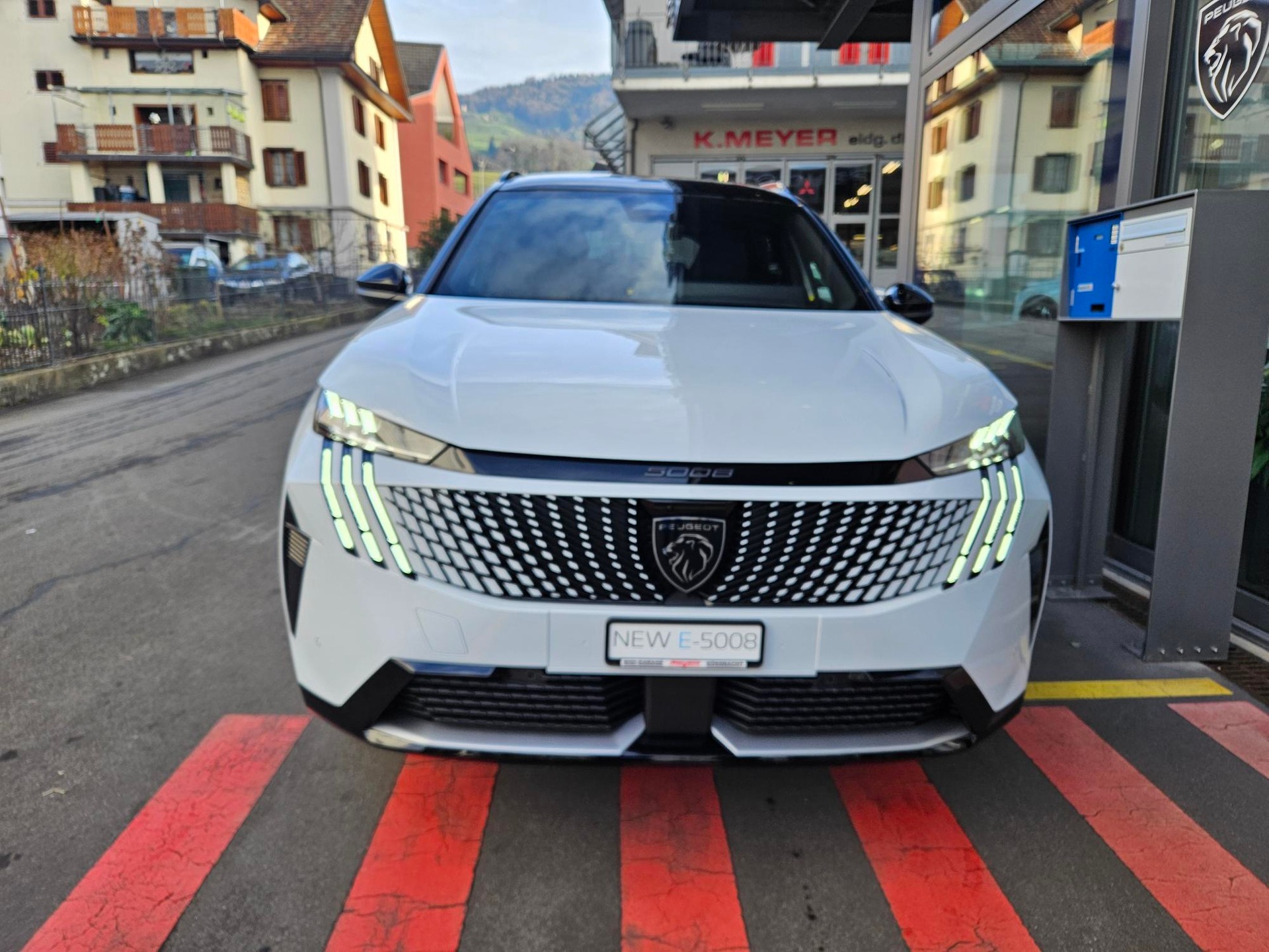 PEUGEOT 5008 e-GT Exclusive AWD