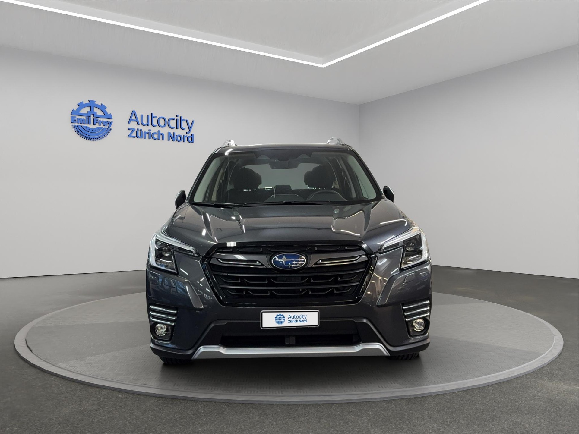 SUBARU Forester Station 2.0i e-Boxer Swiss Plus-showroom-element-1