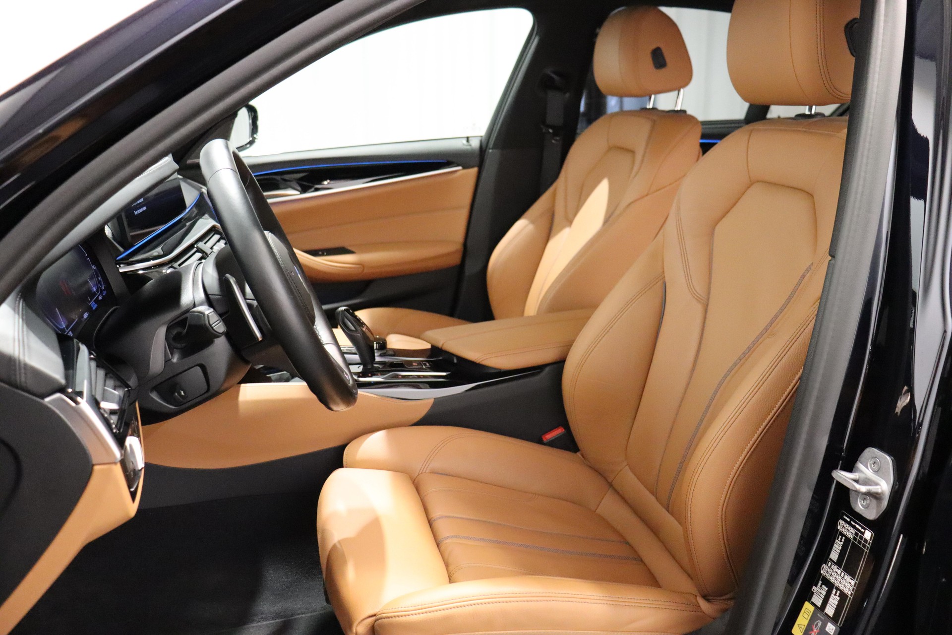 BMW 545e xDrive SAG-image-7