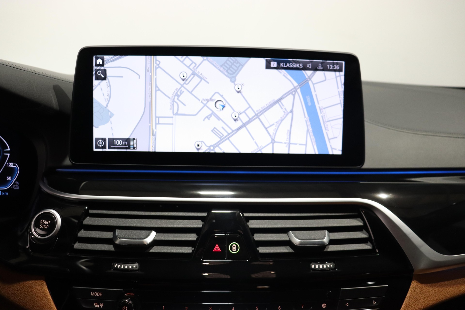 BMW 545e xDrive SAG-image-11