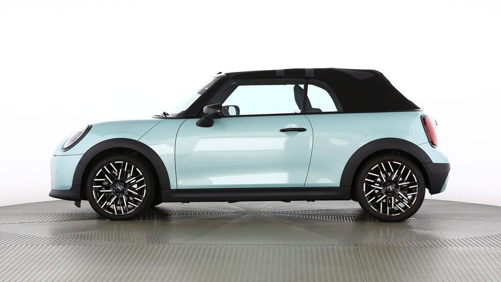MINI Cooper S Cabrio-image-1