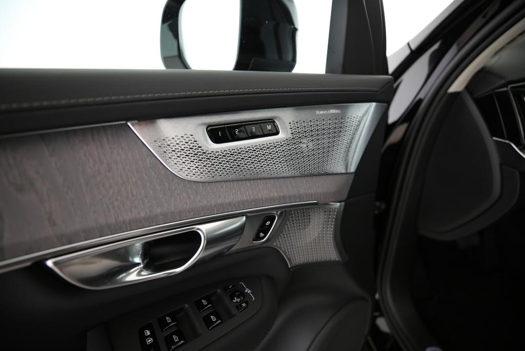 VOLVO XC90 2.0 T8 TE Ultra Dark eAWD-image-13