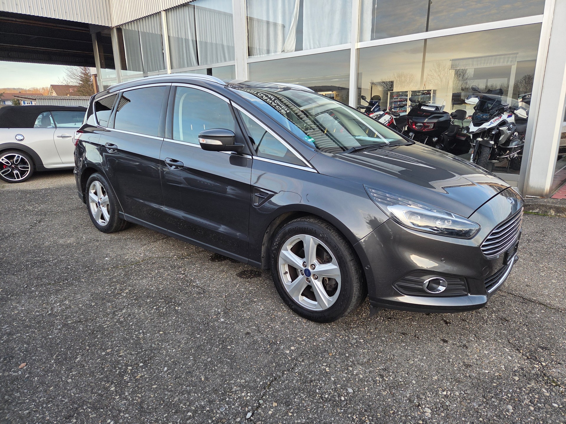 FORD S-Max 2.0 SCTi Titanium Automat-image-0