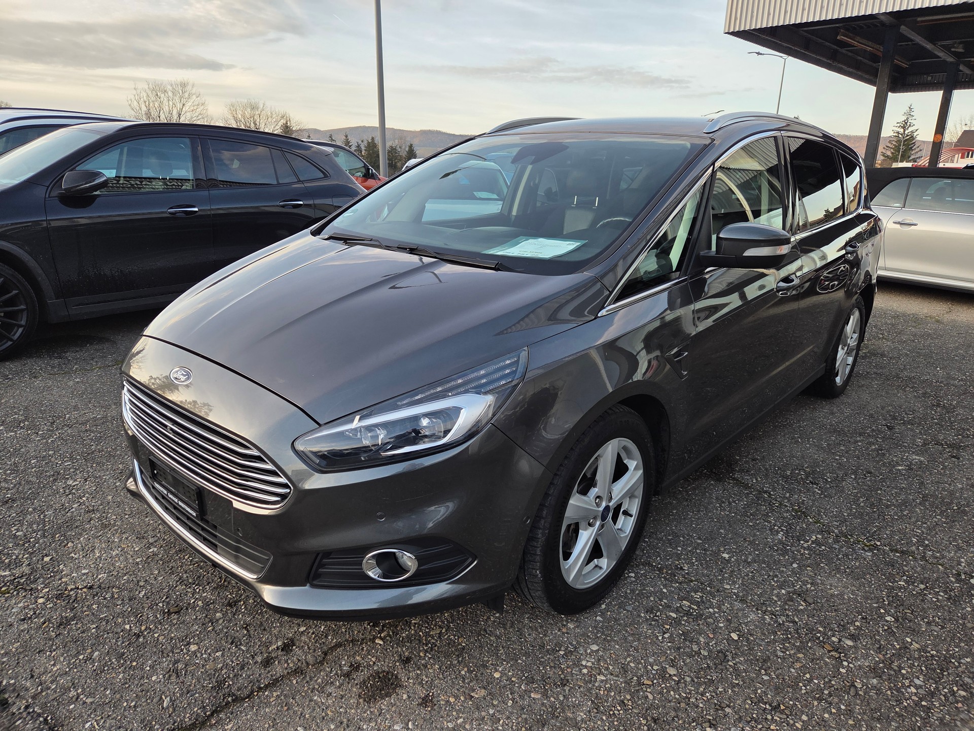FORD S-Max 2.0 SCTi Titanium Automat-image-3