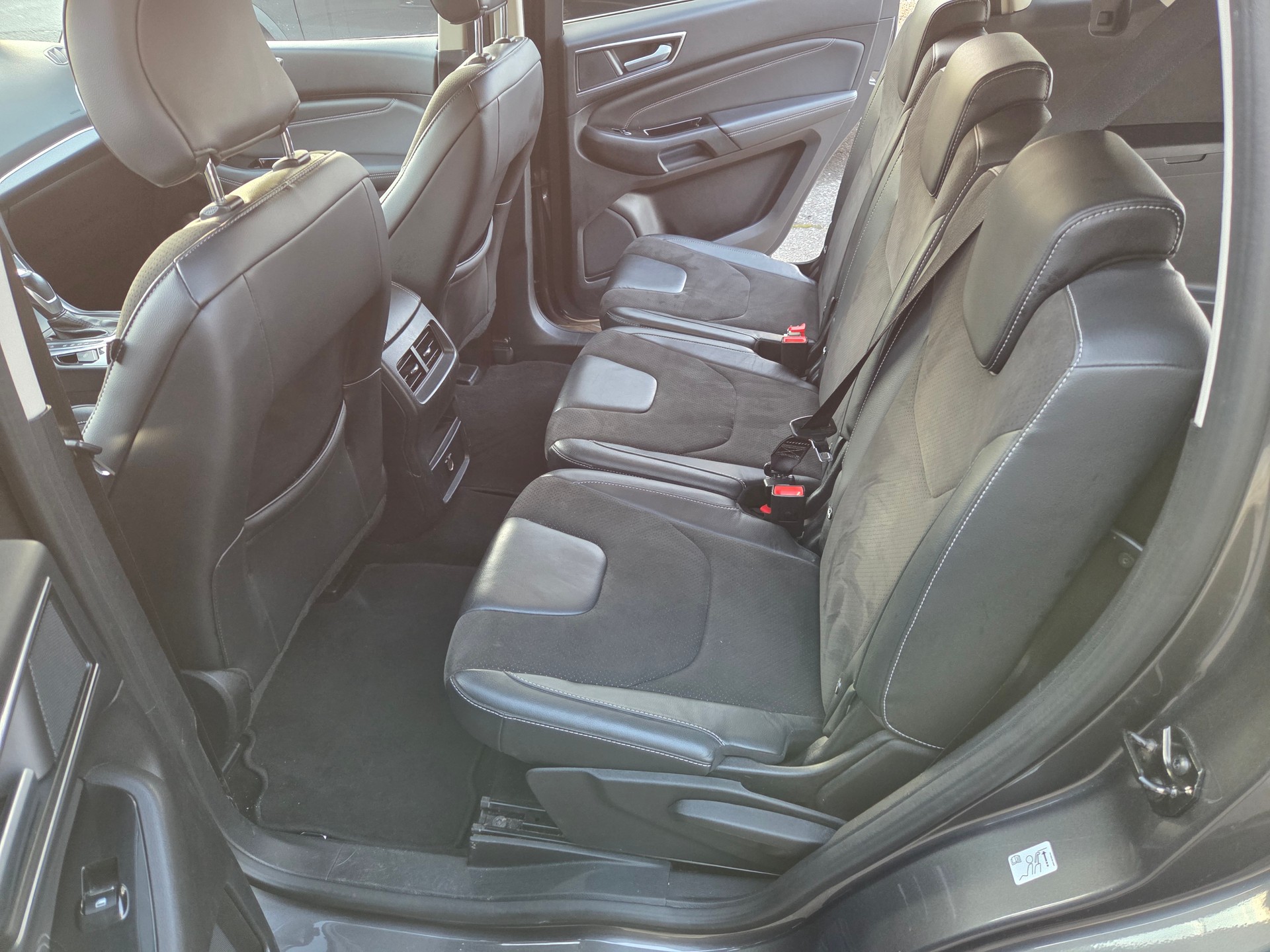 FORD S-Max 2.0 SCTi Titanium Automat-image-14