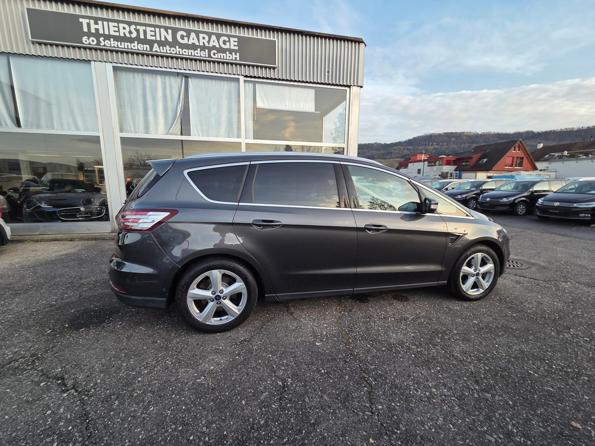 FORD S-Max 2.0 SCTi Titanium Automat-image-9