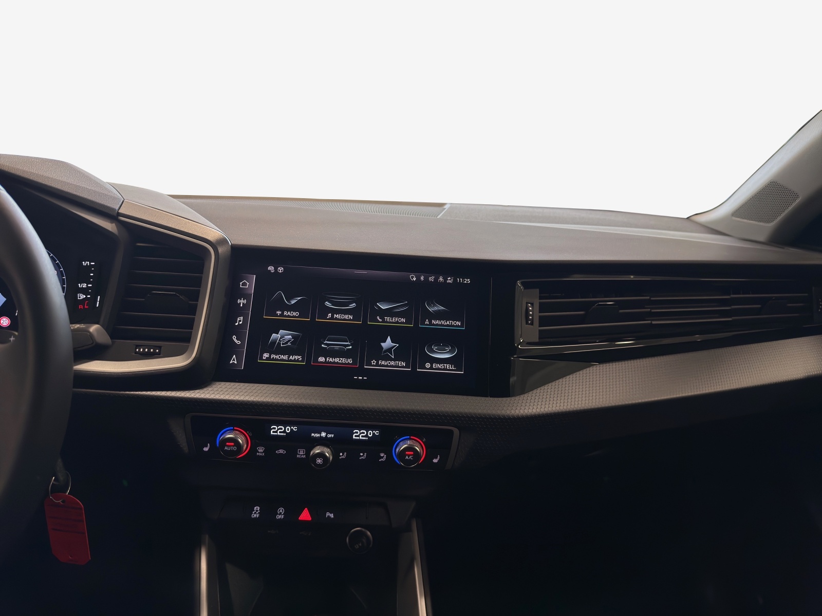 AUDI A1 allstreet 35 TFSI S-tronic-image-10