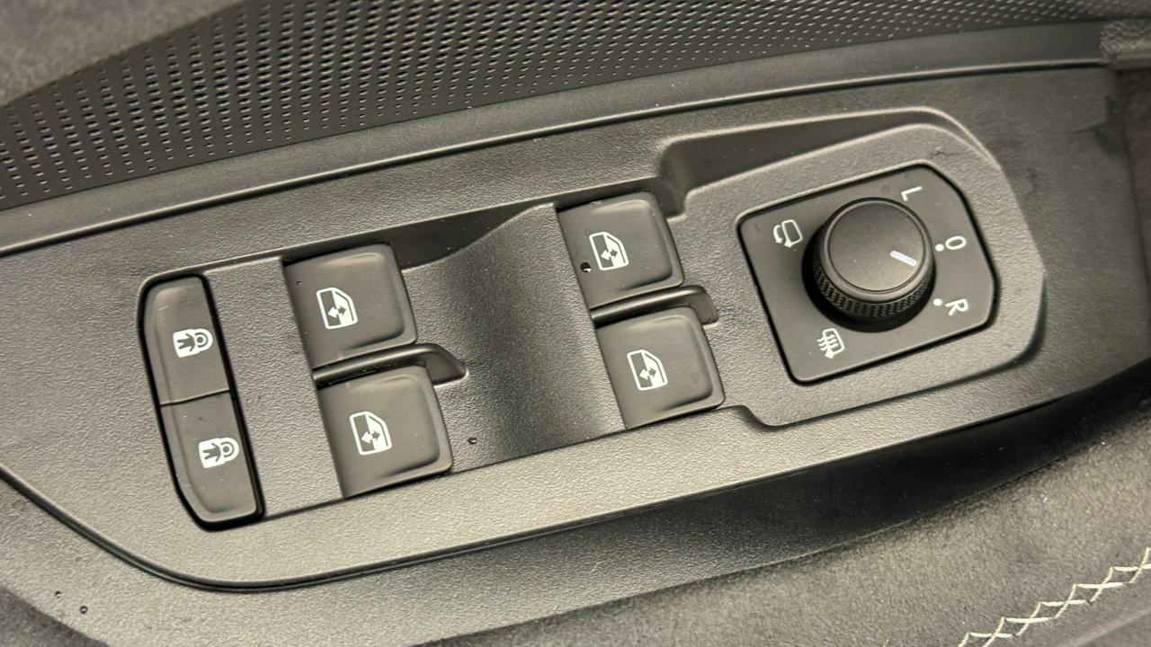 SKODA Kodiaq 1.5 TSI PHEV Sportline-image-8