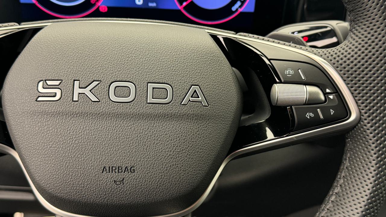 SKODA Kodiaq 1.5 TSI PHEV Sportline-image-9
