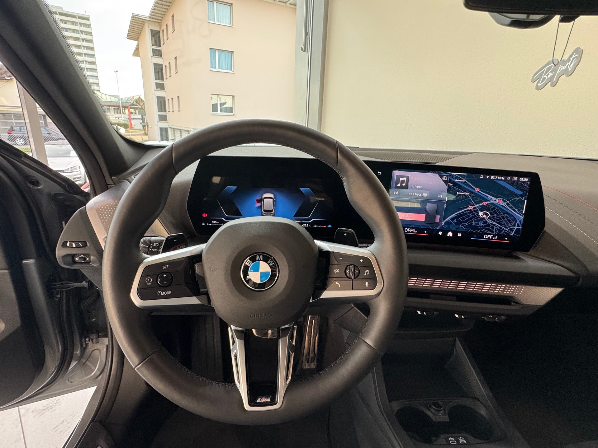BMW 120 M Sport Steptronic-image-9