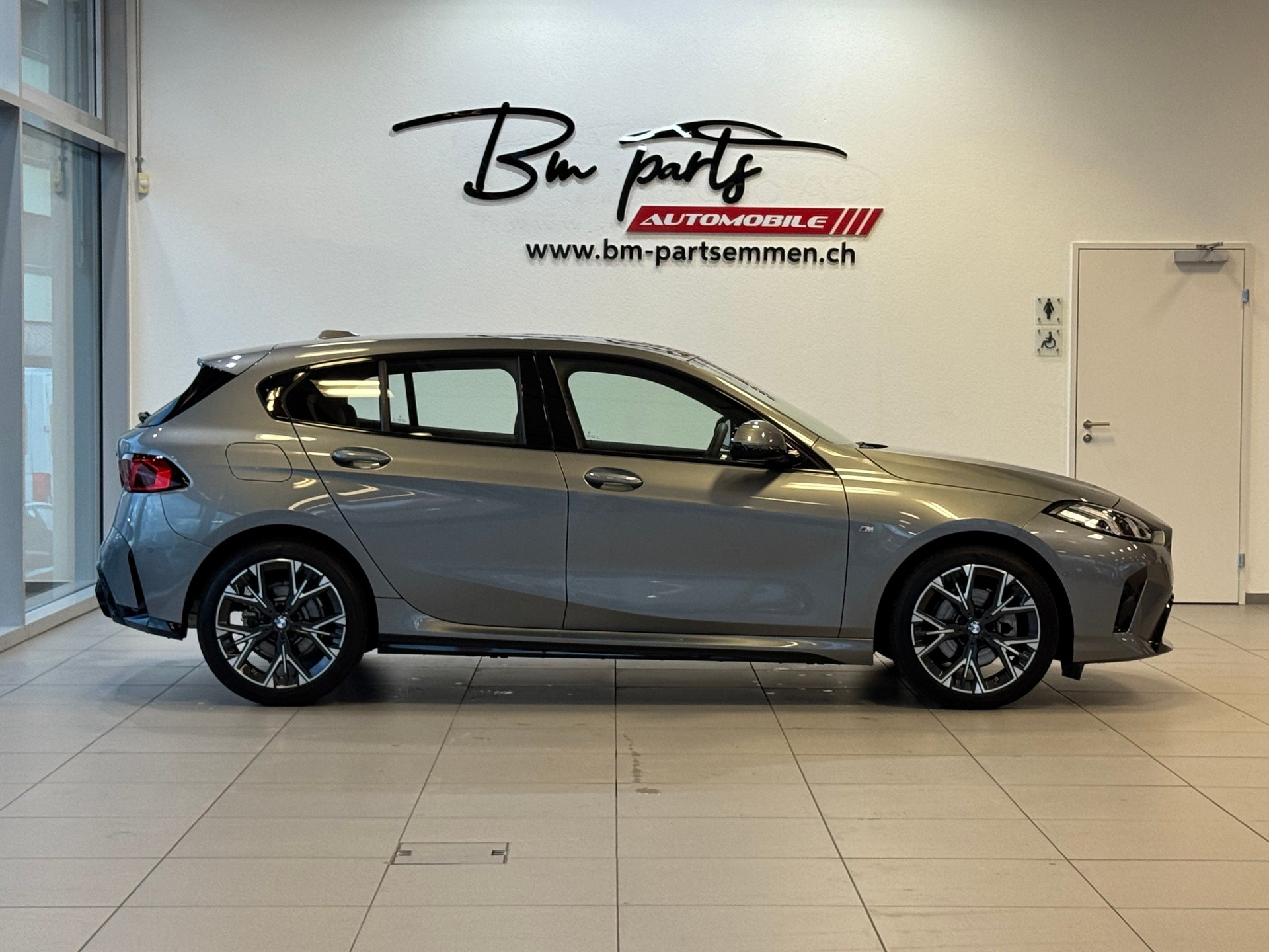 BMW 120 M Sport Steptronic-image-6