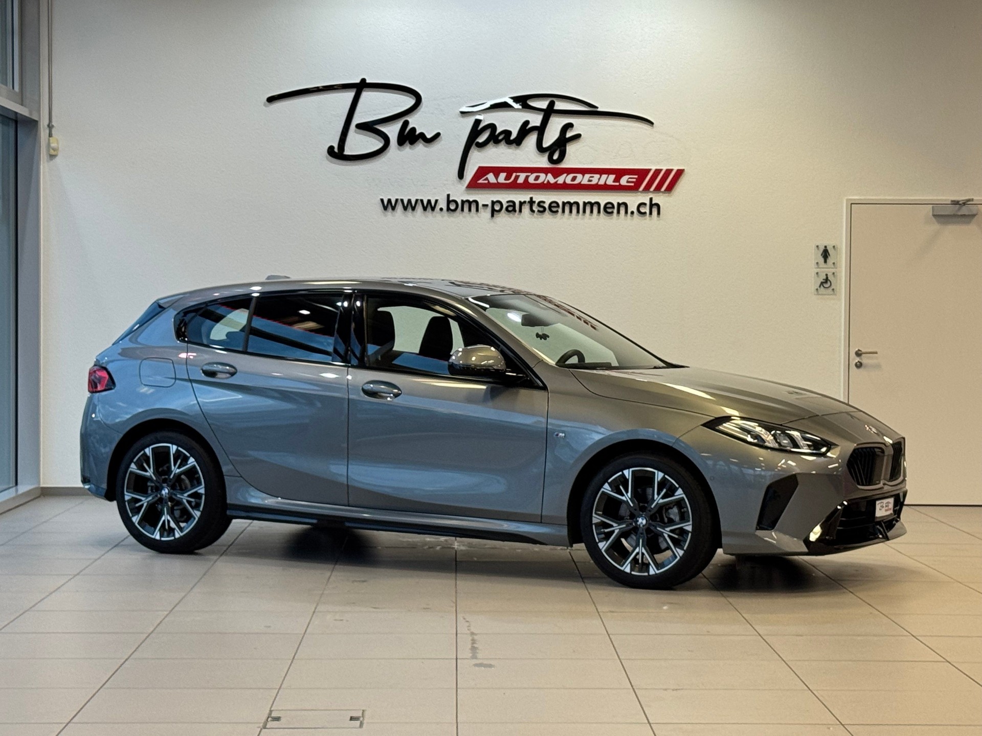BMW 120 M Sport Steptronic-image-0