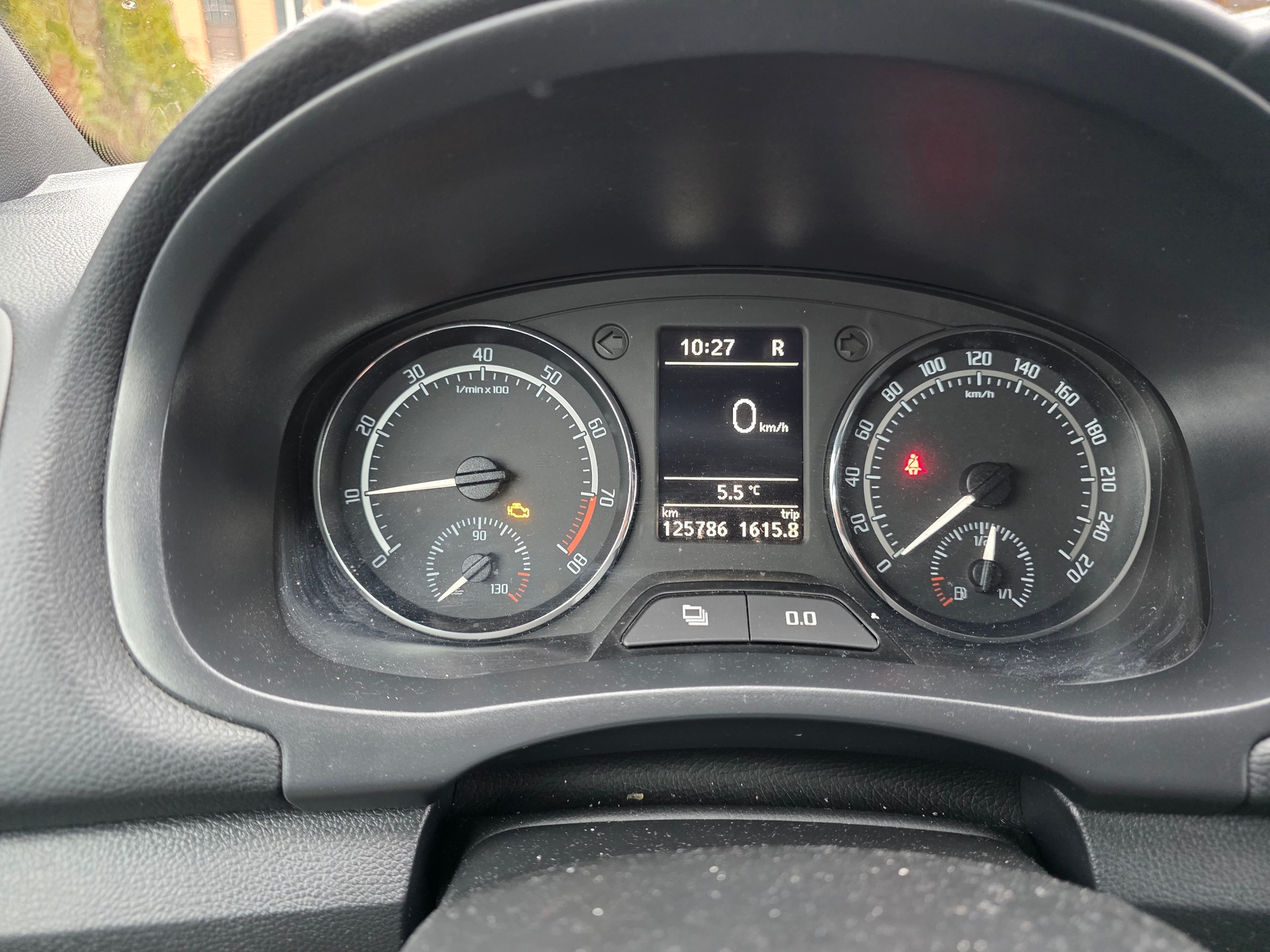 SKODA Fabia 1.4 TSI RS DSG-image-5