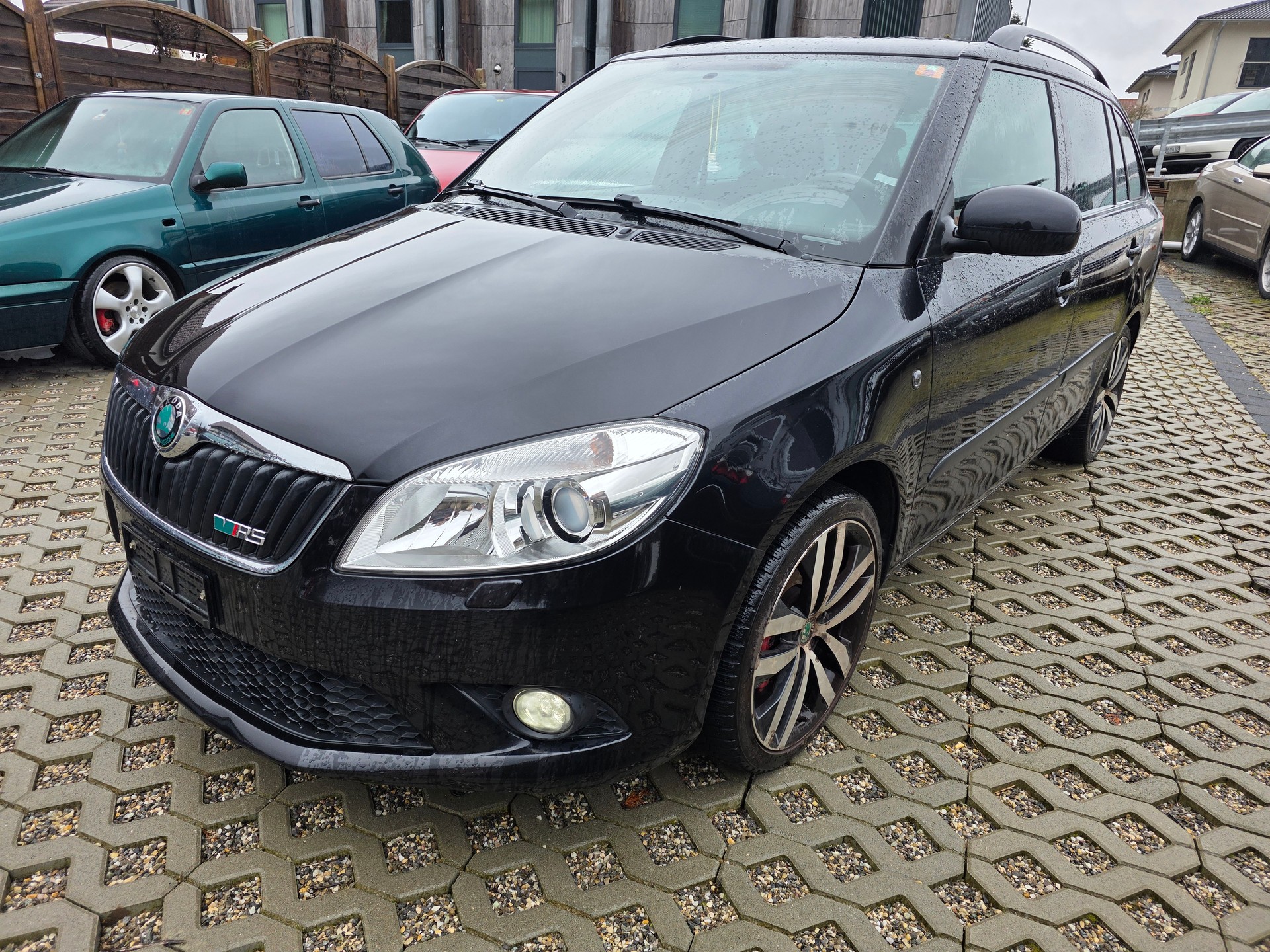SKODA Fabia 1.4 TSI RS DSG-image-8