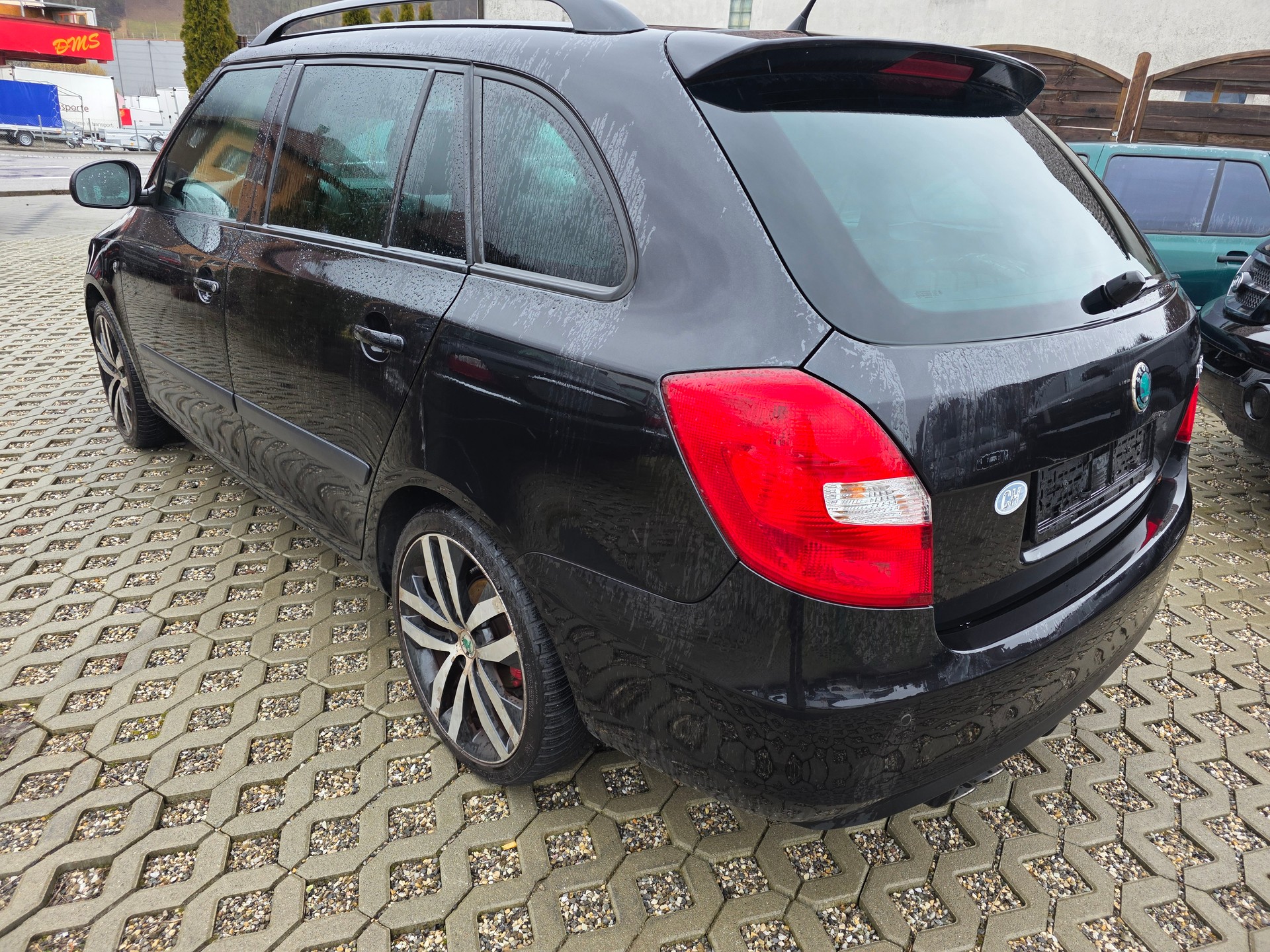 SKODA Fabia 1.4 TSI RS DSG-image-13