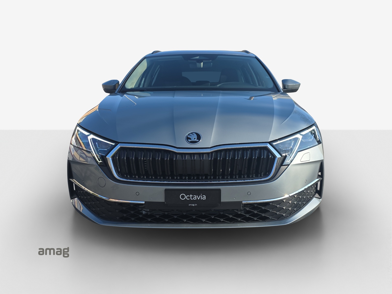 SKODA Octavia Combi 2.0 TSI DSG Selection 4x4-image-6